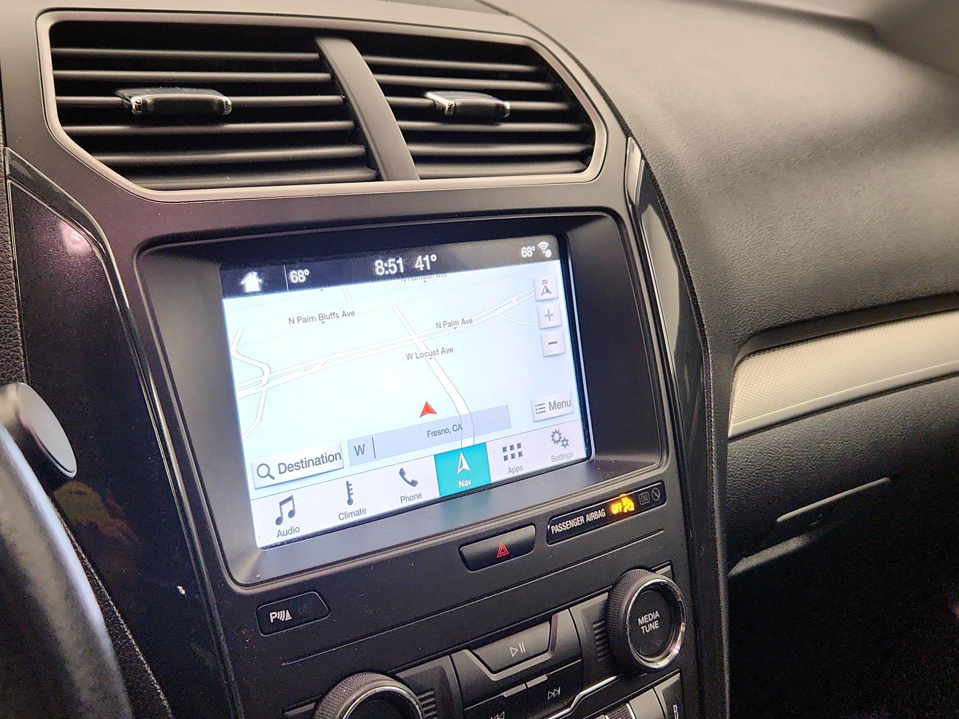 Thumbnail: 2019 Ford Explorer - 14