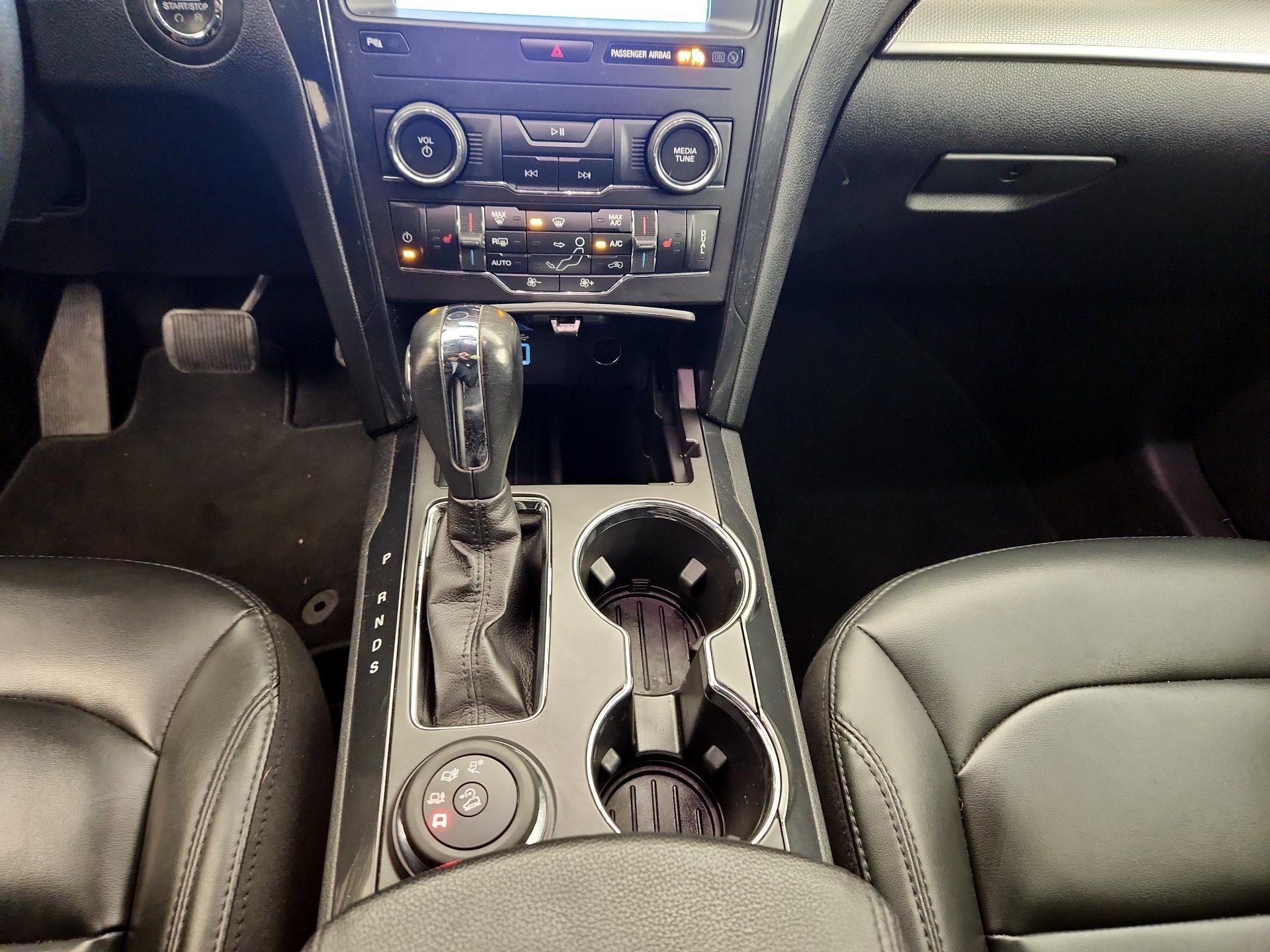 Thumbnail: 2019 Ford Explorer - 18