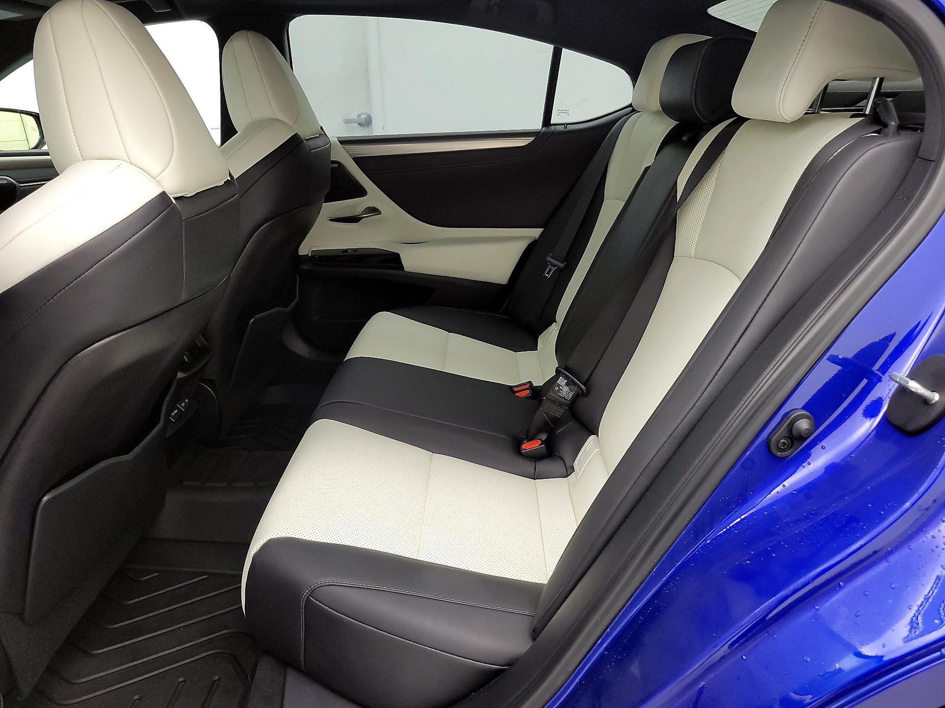 Thumbnail: 2024 Lexus ES - 20