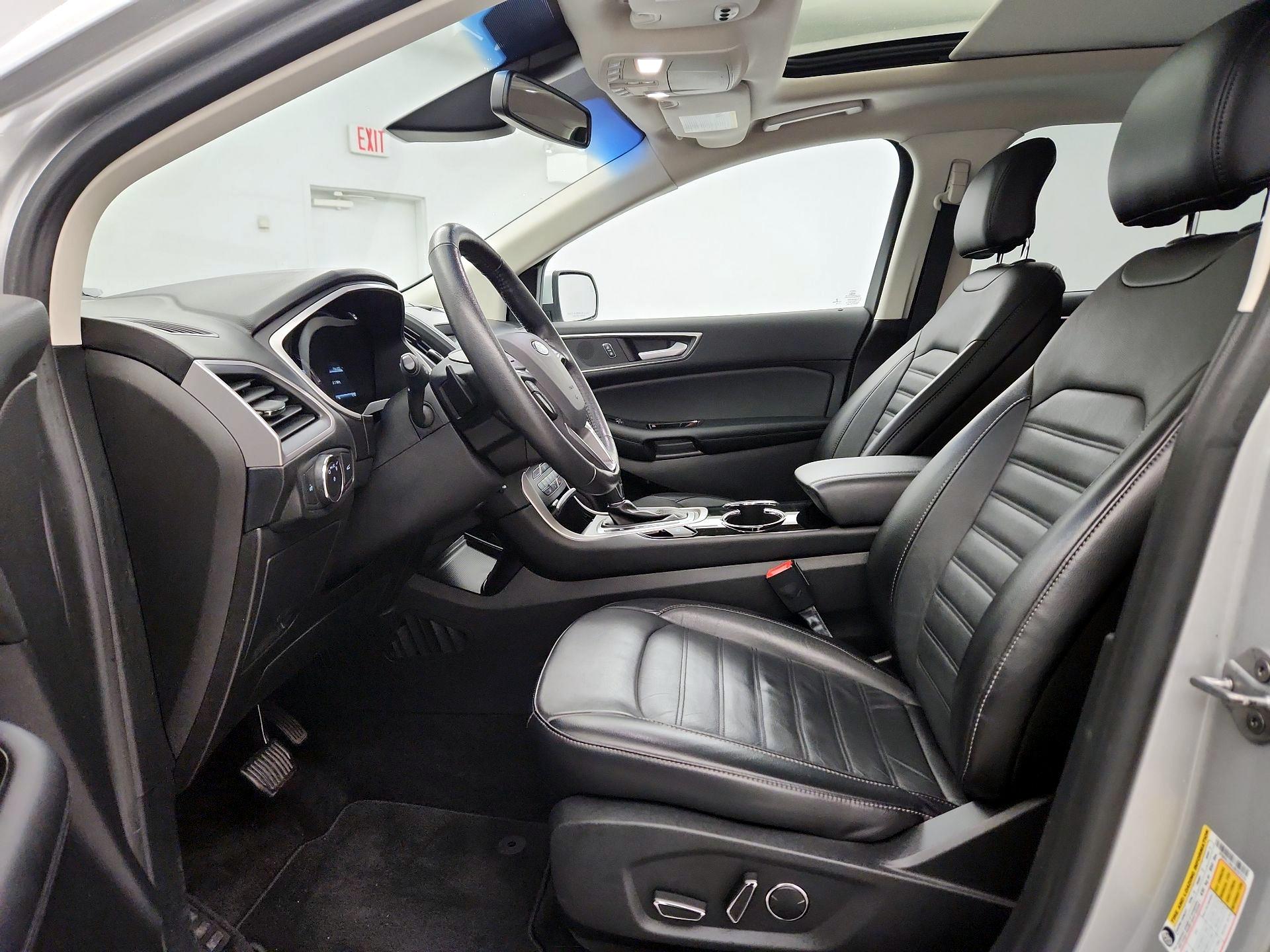 Thumbnail: 2018 Ford Edge - 11