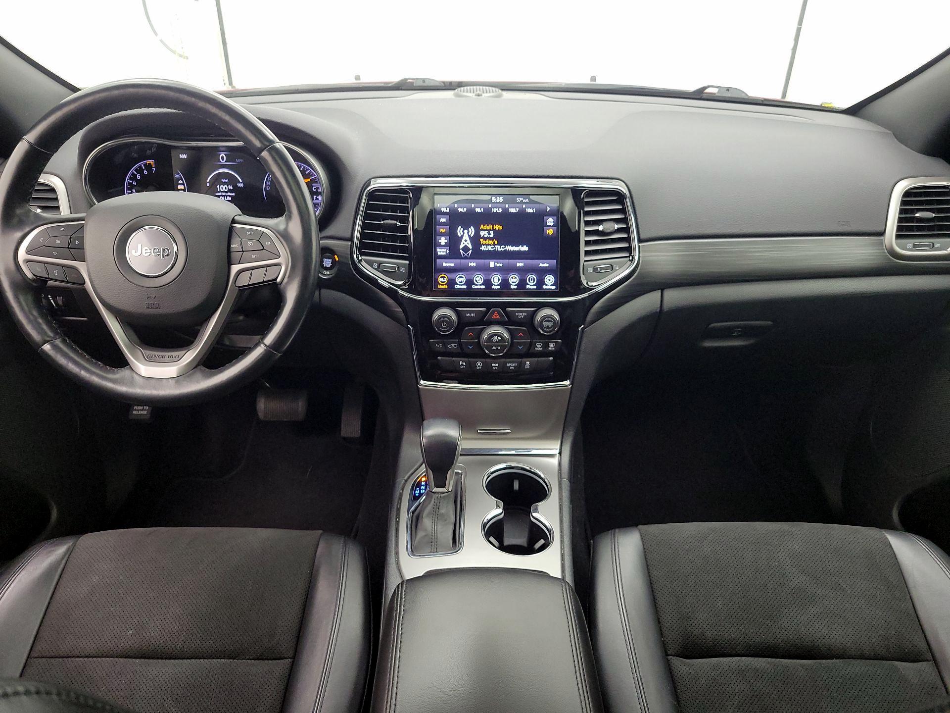 Thumbnail: 2020 Jeep Grand Cherokee - 9