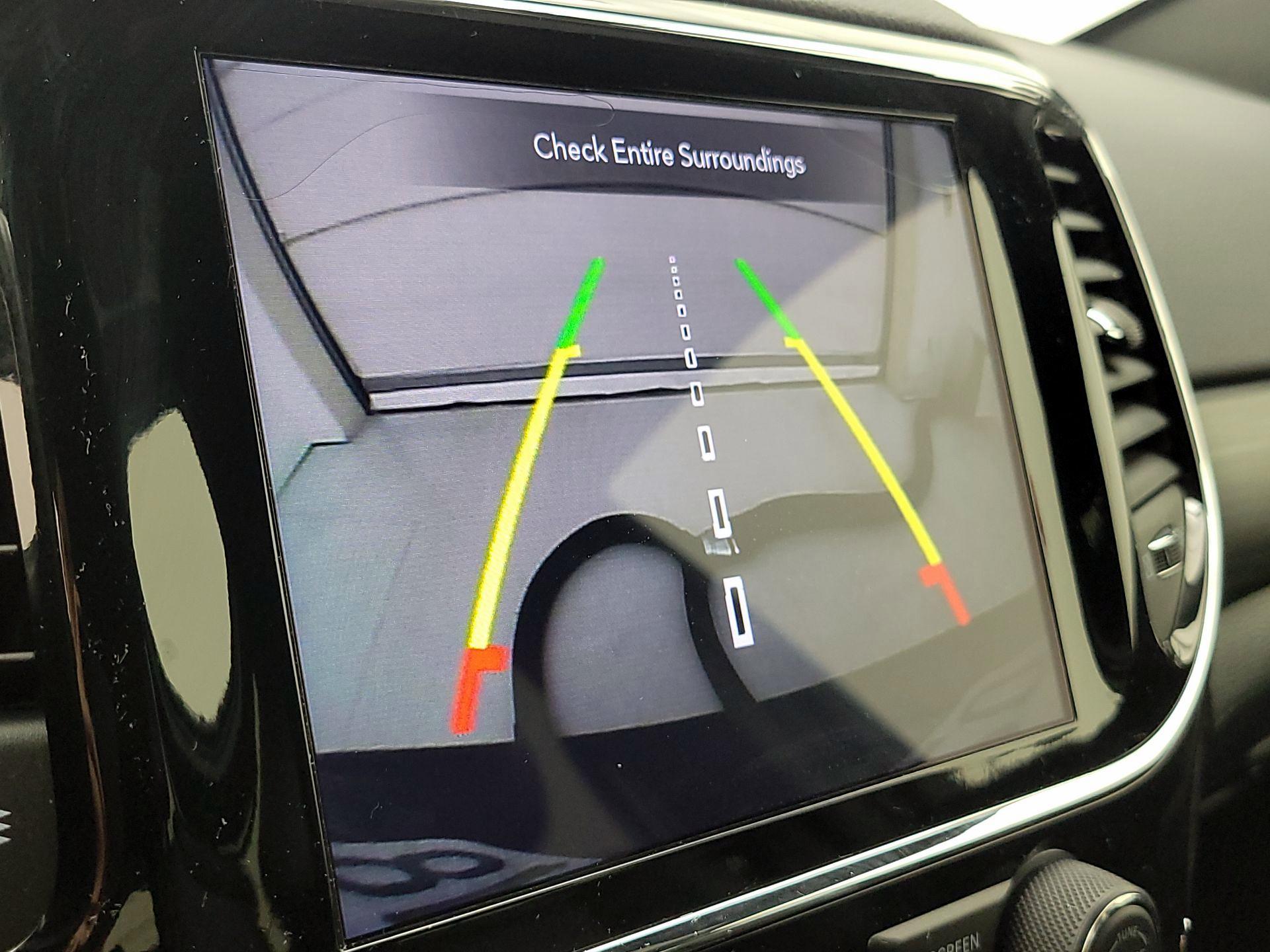 Thumbnail: 2020 Jeep Grand Cherokee - 15