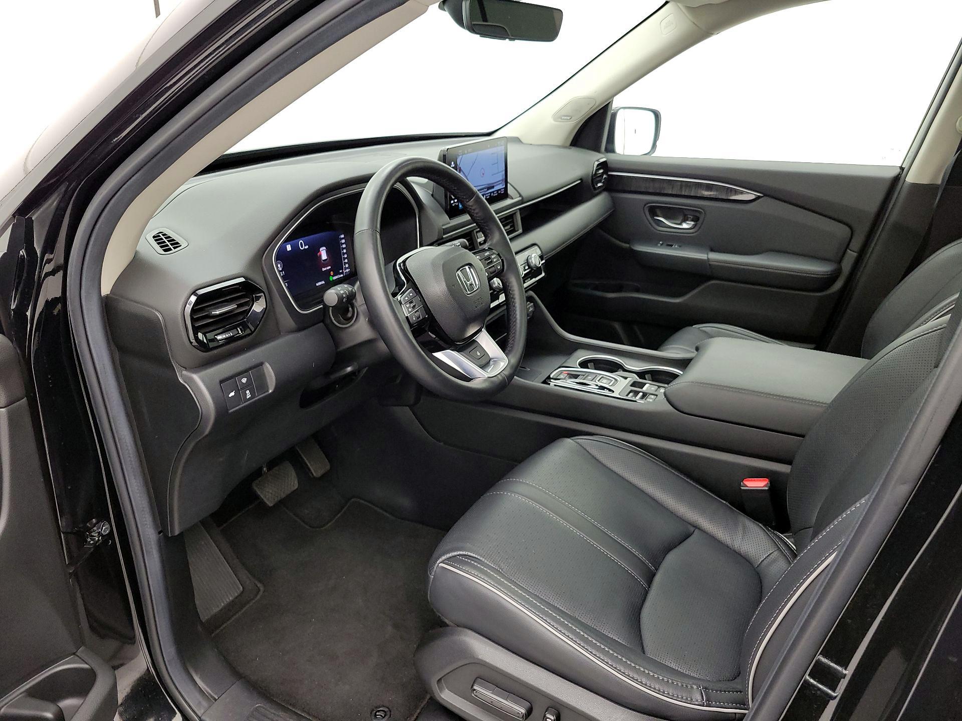 Thumbnail: 2025 Honda Pilot - 11