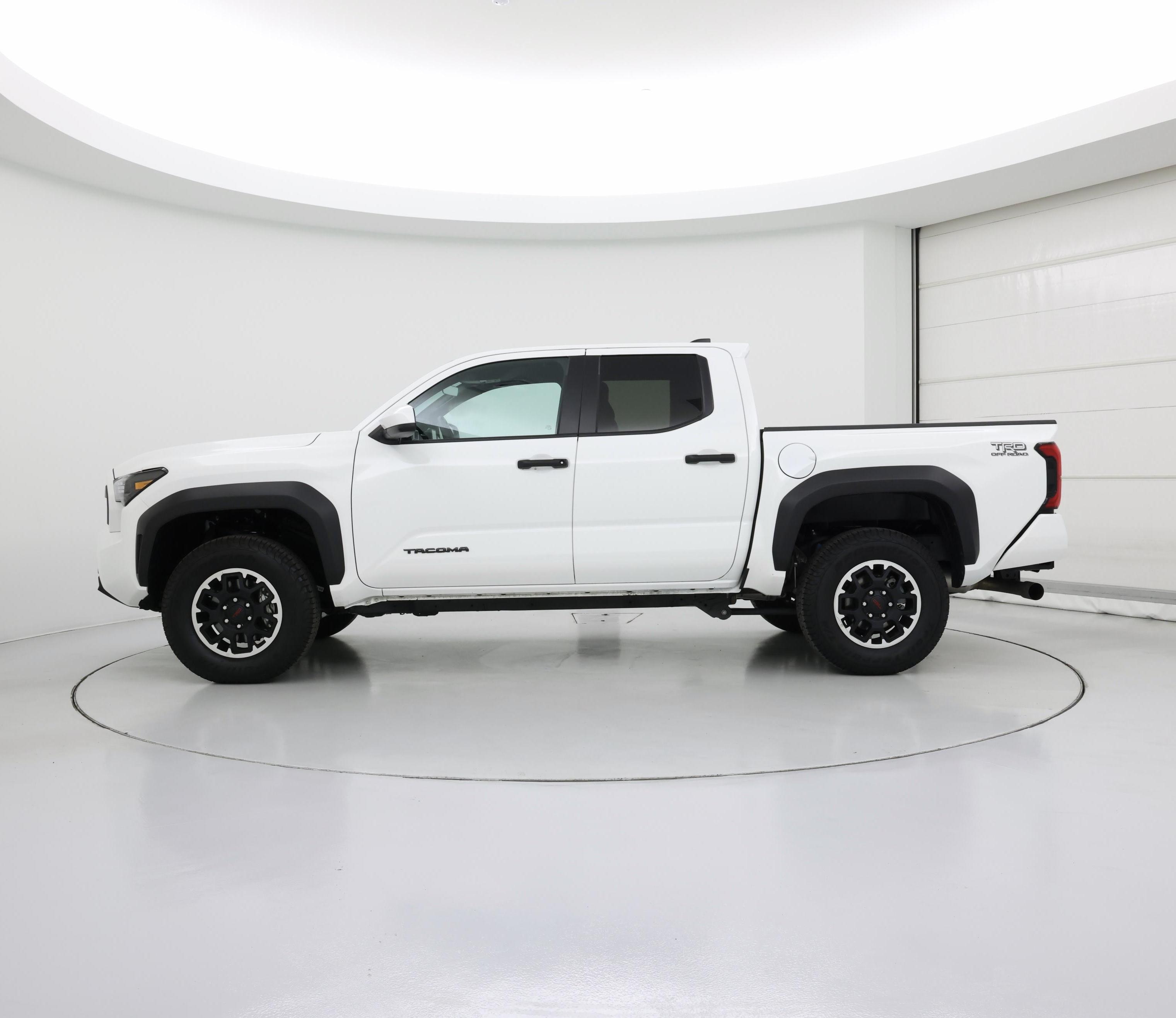 Thumbnail: 2025 Toyota Tacoma - 3