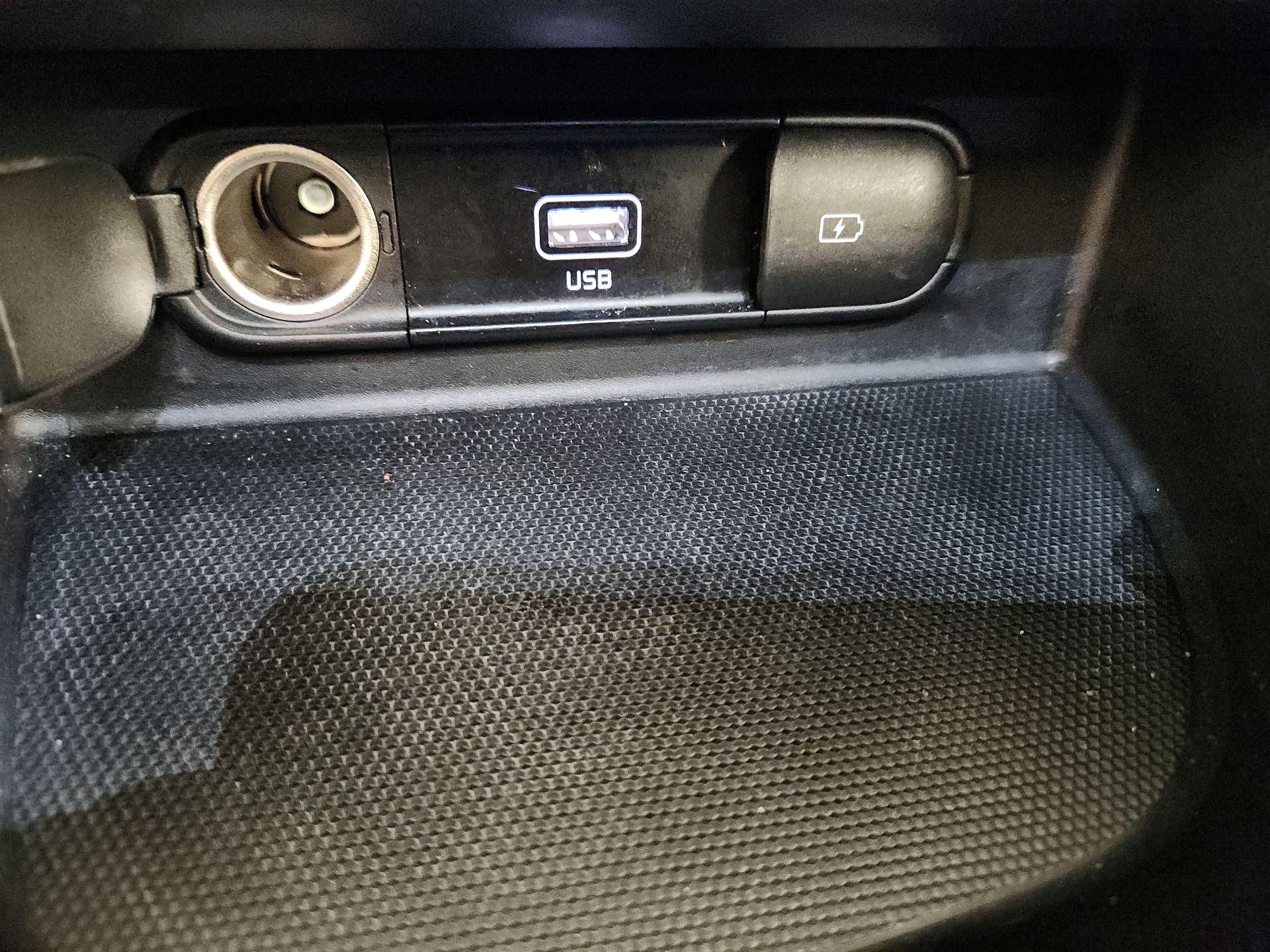 Thumbnail: 2021 Kia Seltos - 19