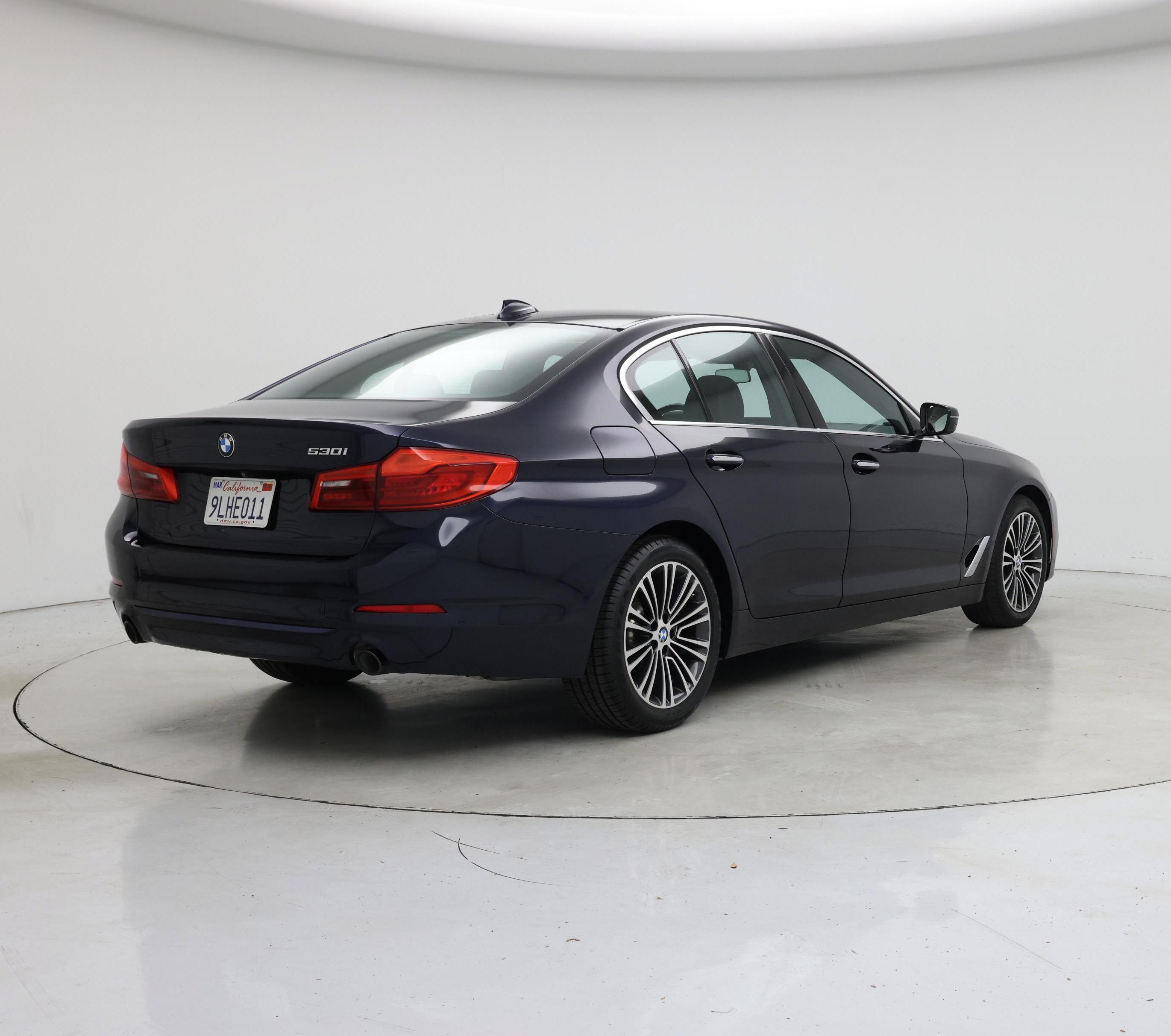 Thumbnail: 2018 BMW 5 Series - 8