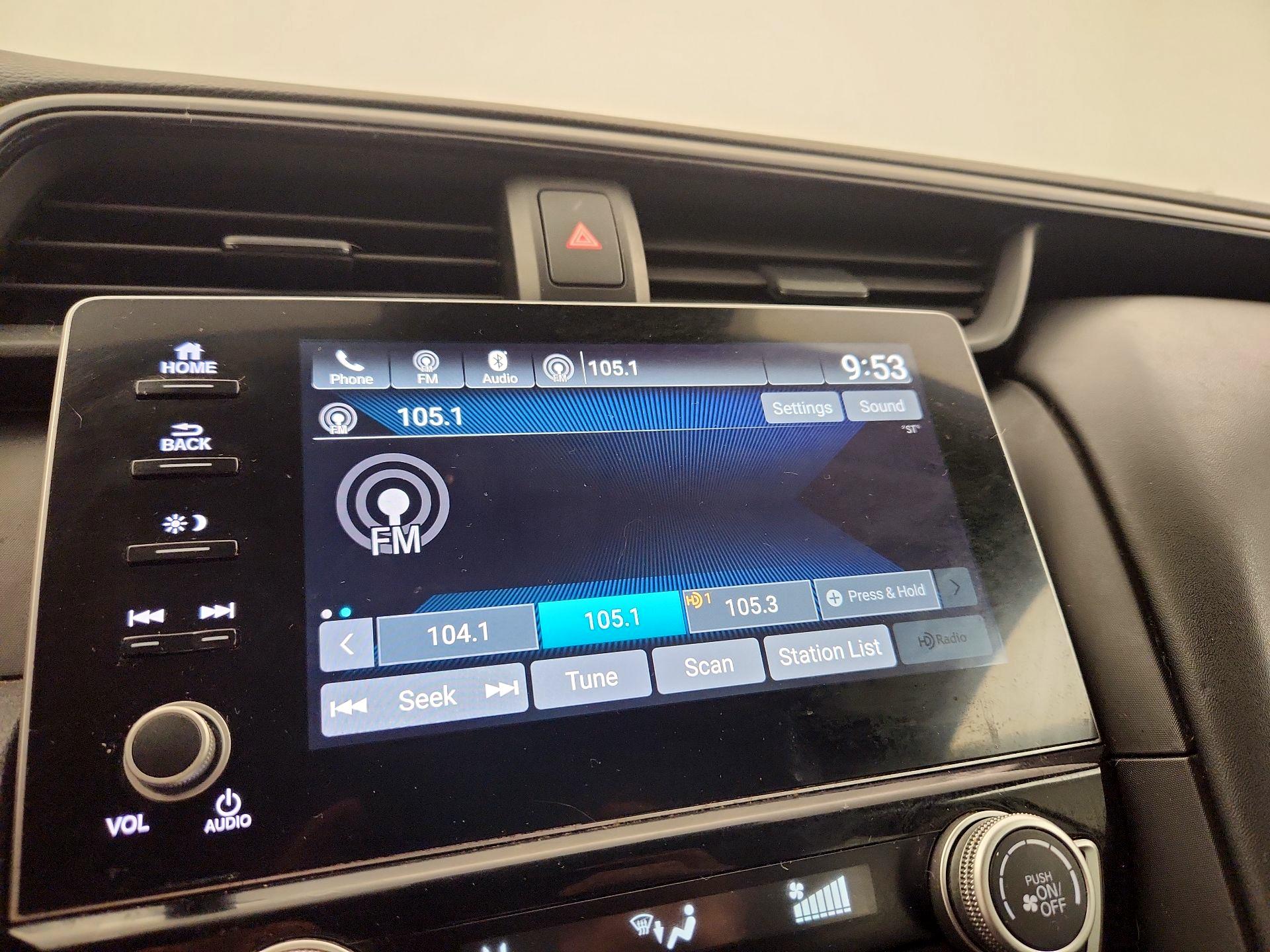 Thumbnail: 2019 Honda Insight - 15