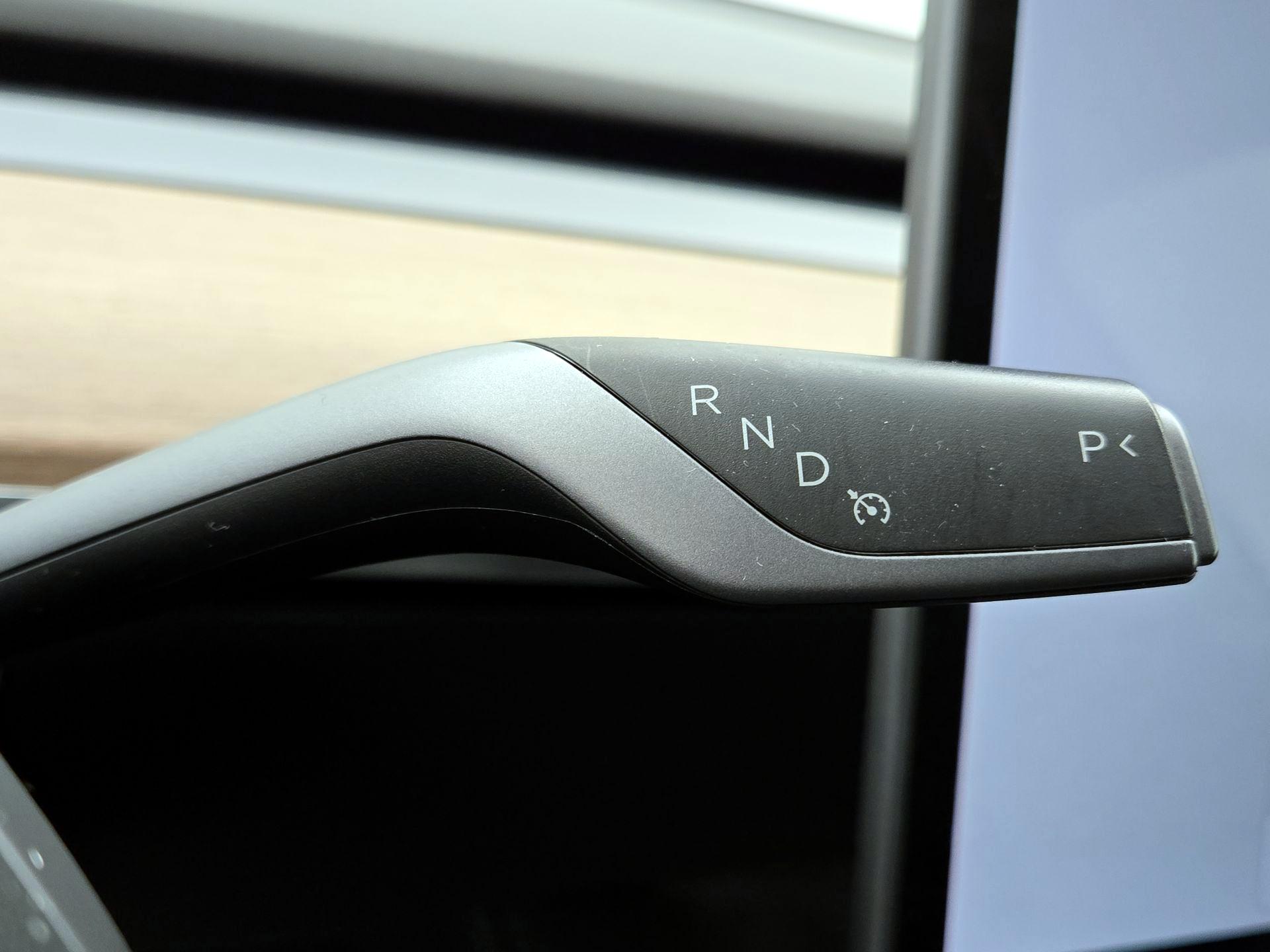 Thumbnail: 2022 Tesla Model Y - 17