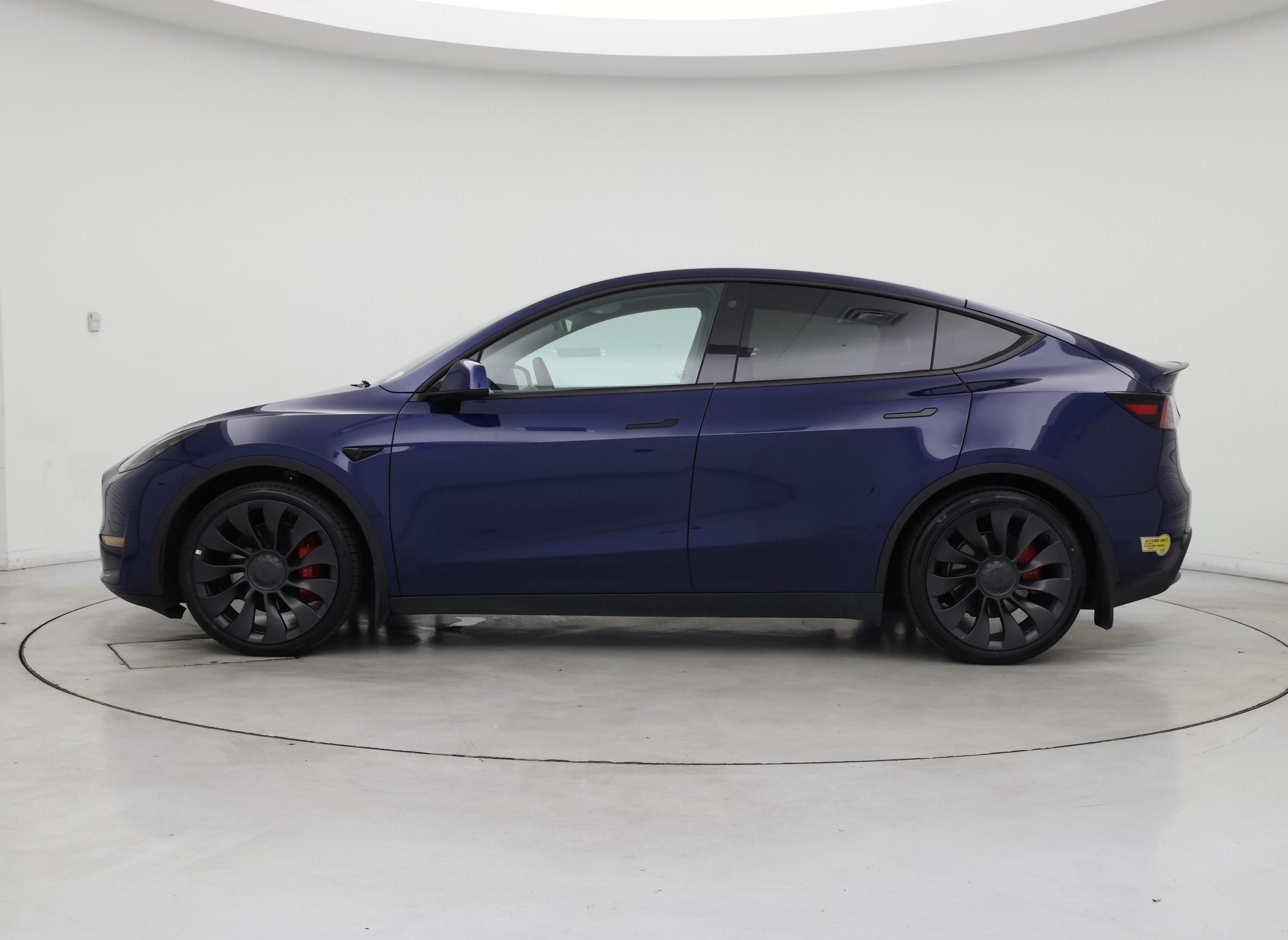Thumbnail: 2022 Tesla Model Y - 3