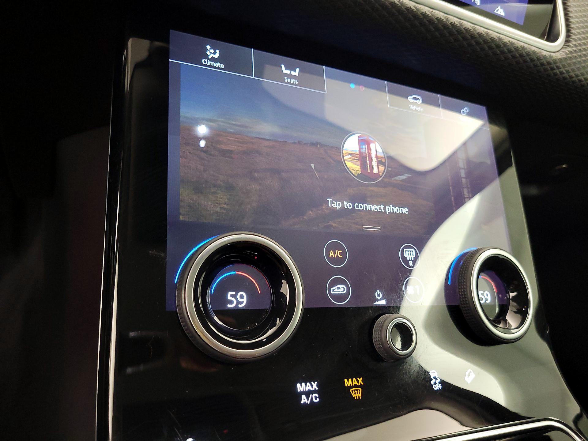 Thumbnail: 2019 Land Rover Range Rover Velar - 15