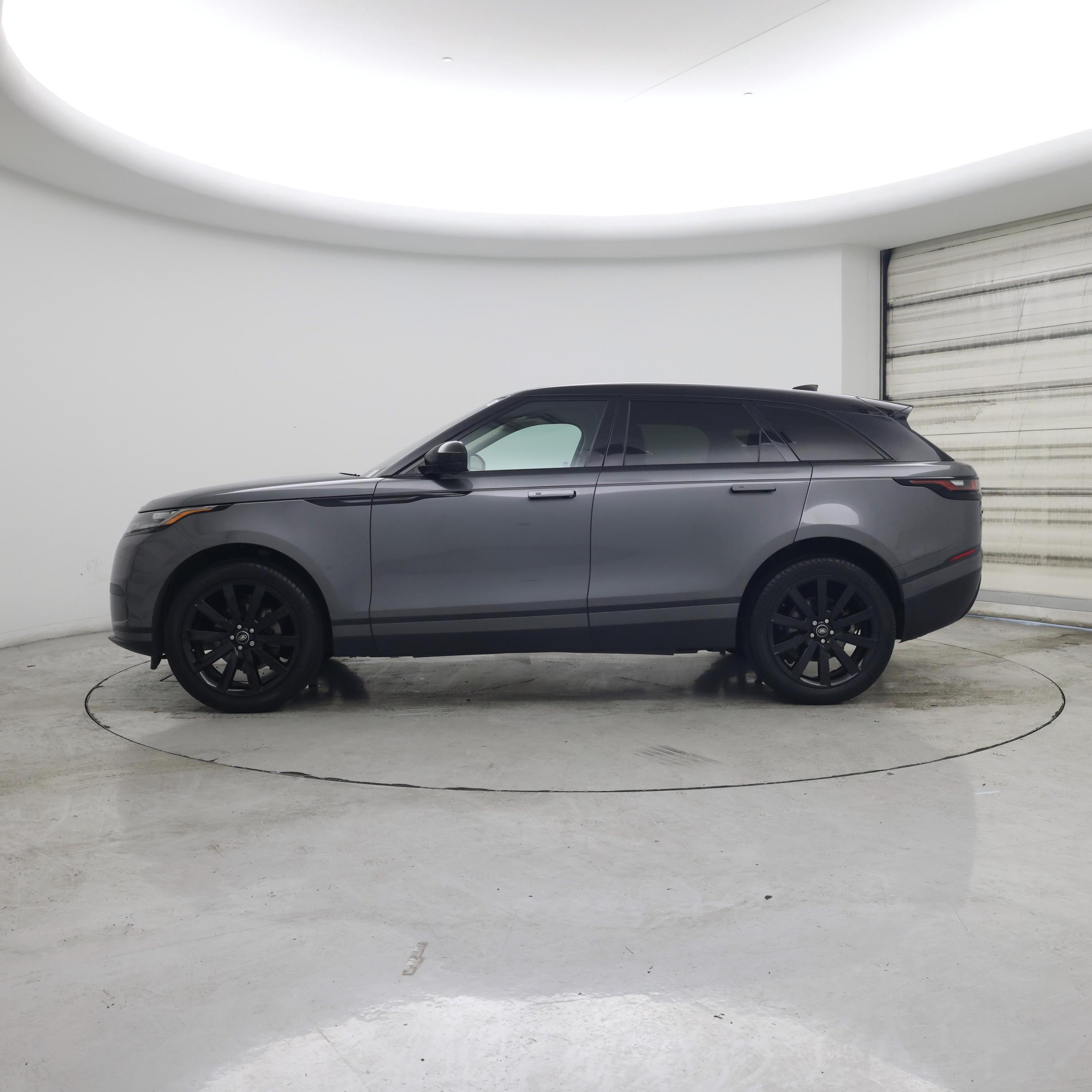 Thumbnail: 2019 Land Rover Range Rover Velar - 3