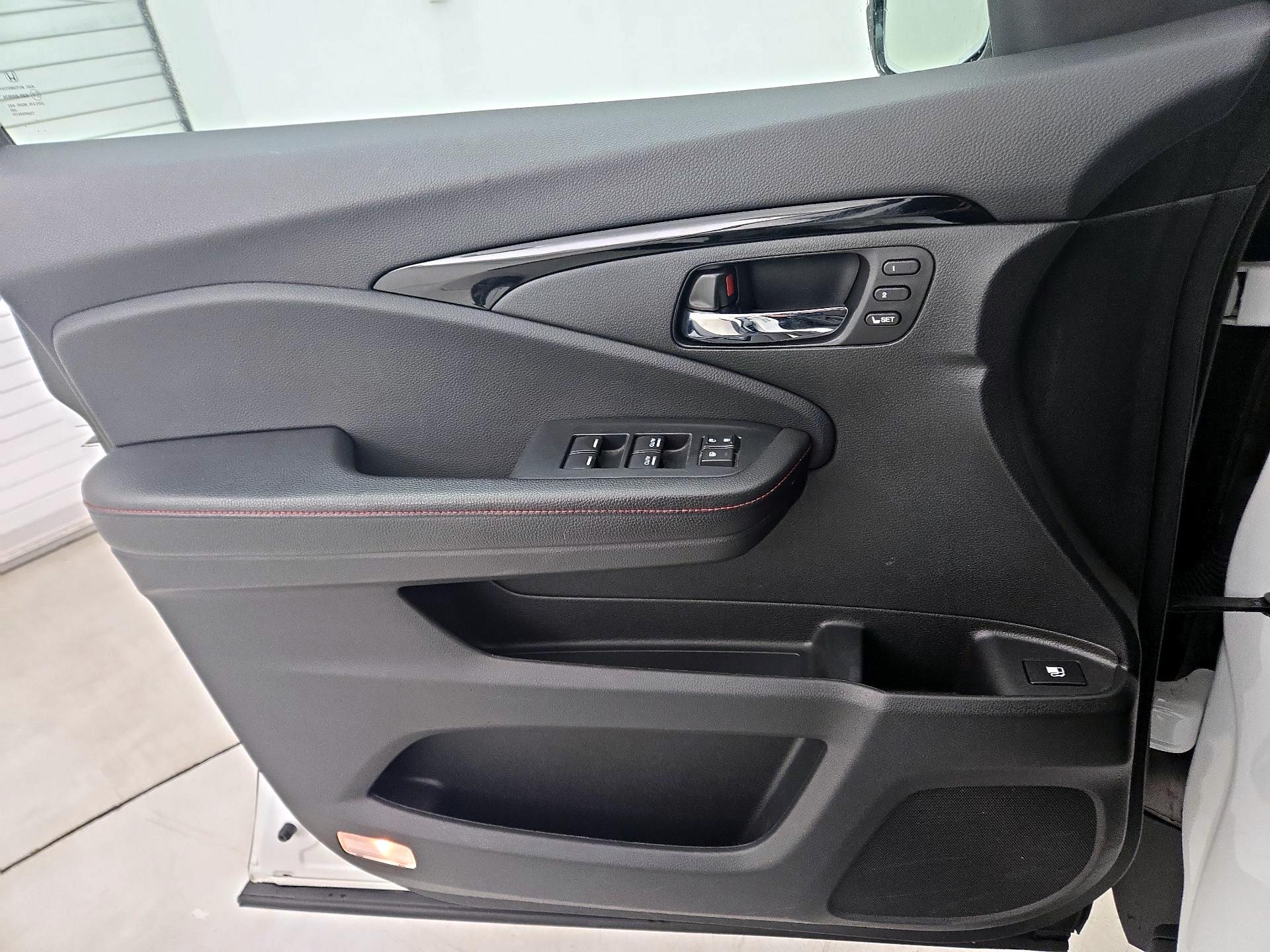 Thumbnail: 2021 Honda Ridgeline - 12