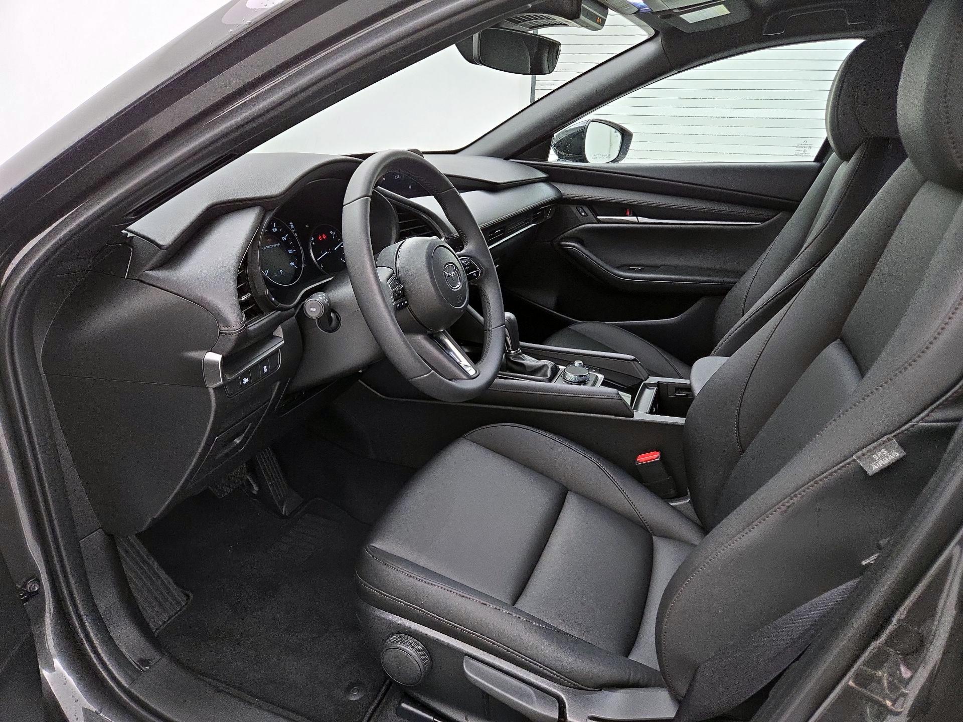 Thumbnail: 2025 Mazda Mazda3 - 11