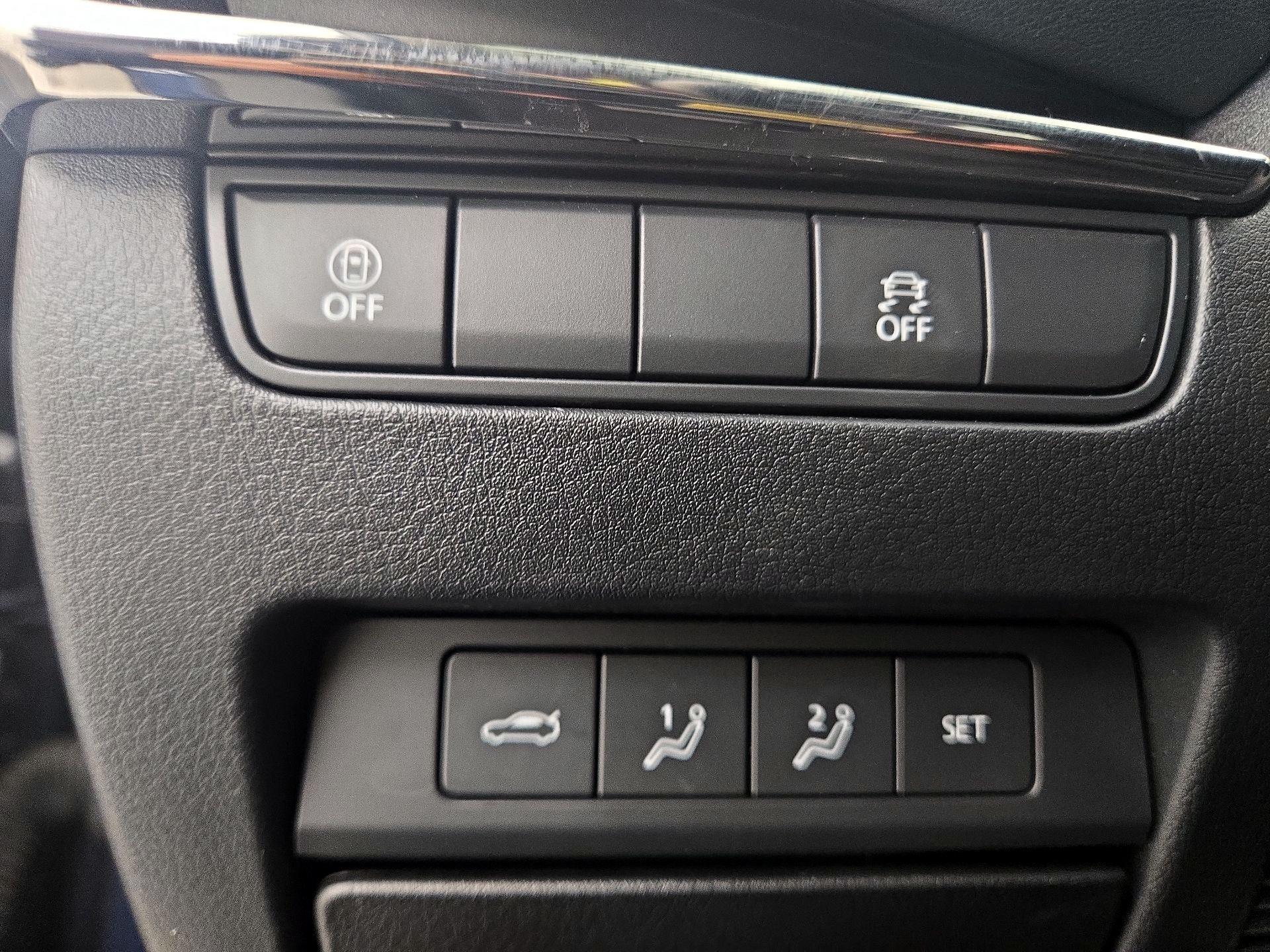 Thumbnail: 2023 Mazda Mazda3 - 13