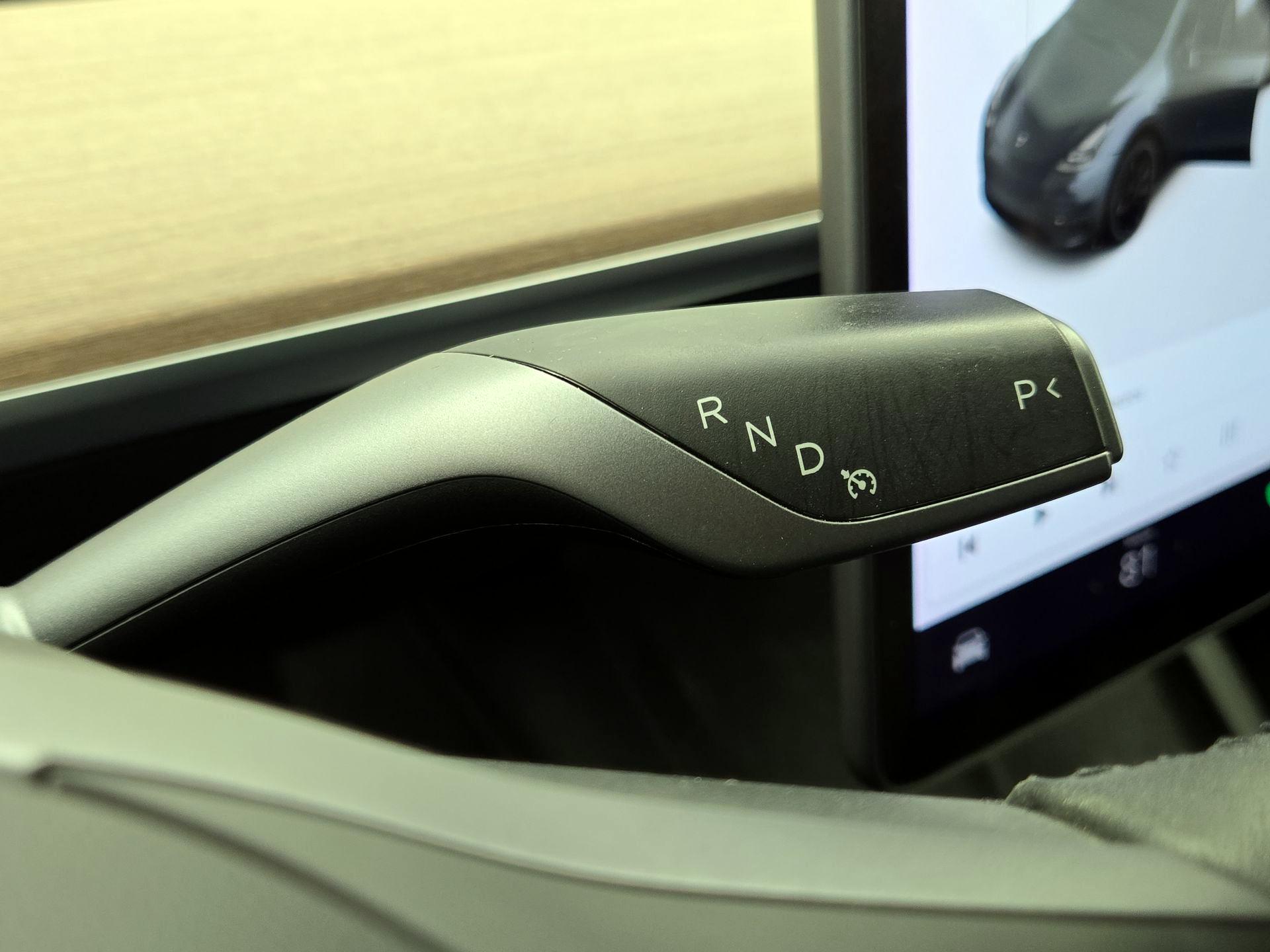 Thumbnail: 2022 Tesla Model Y - 16