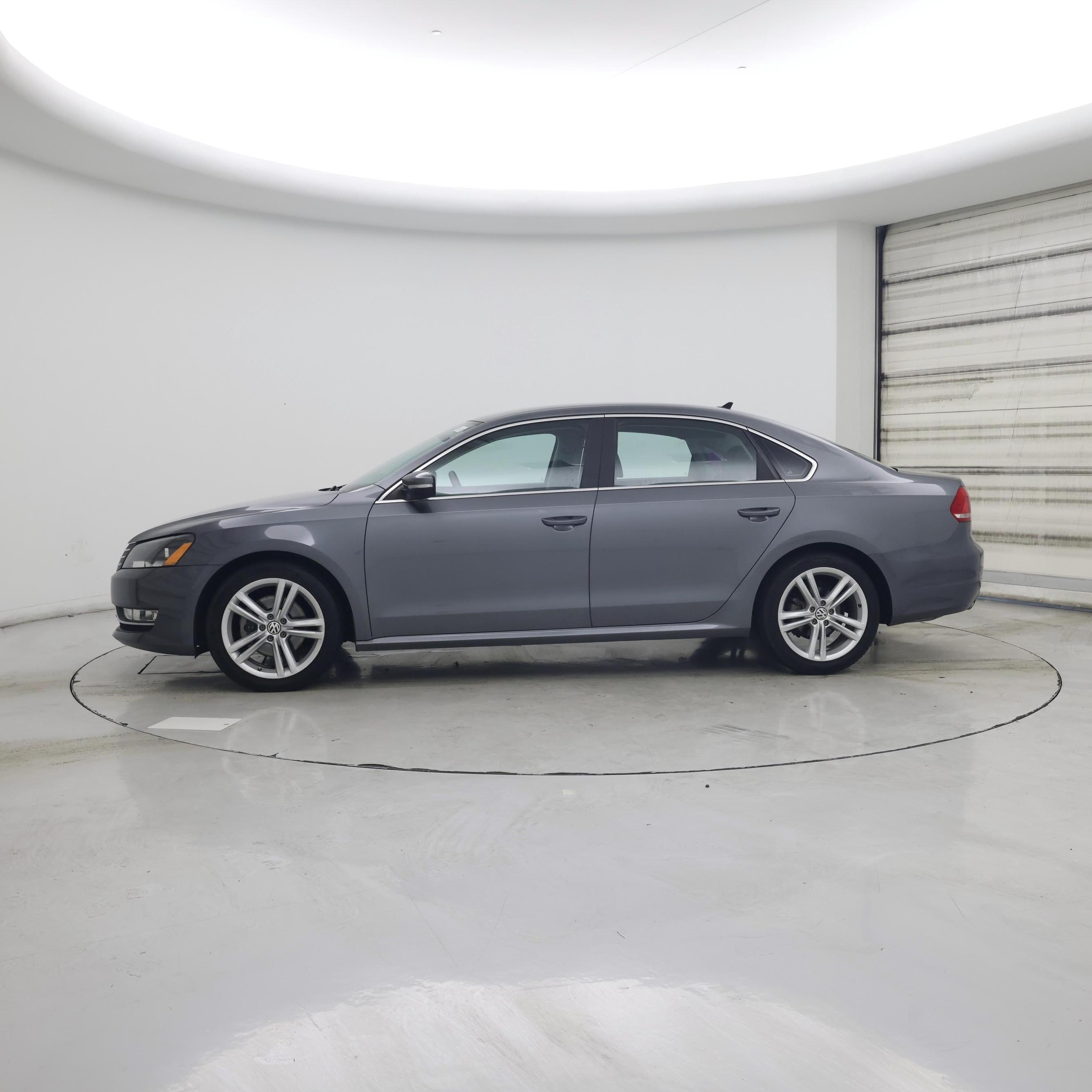 Thumbnail: 2015 Volkswagen Passat - 3