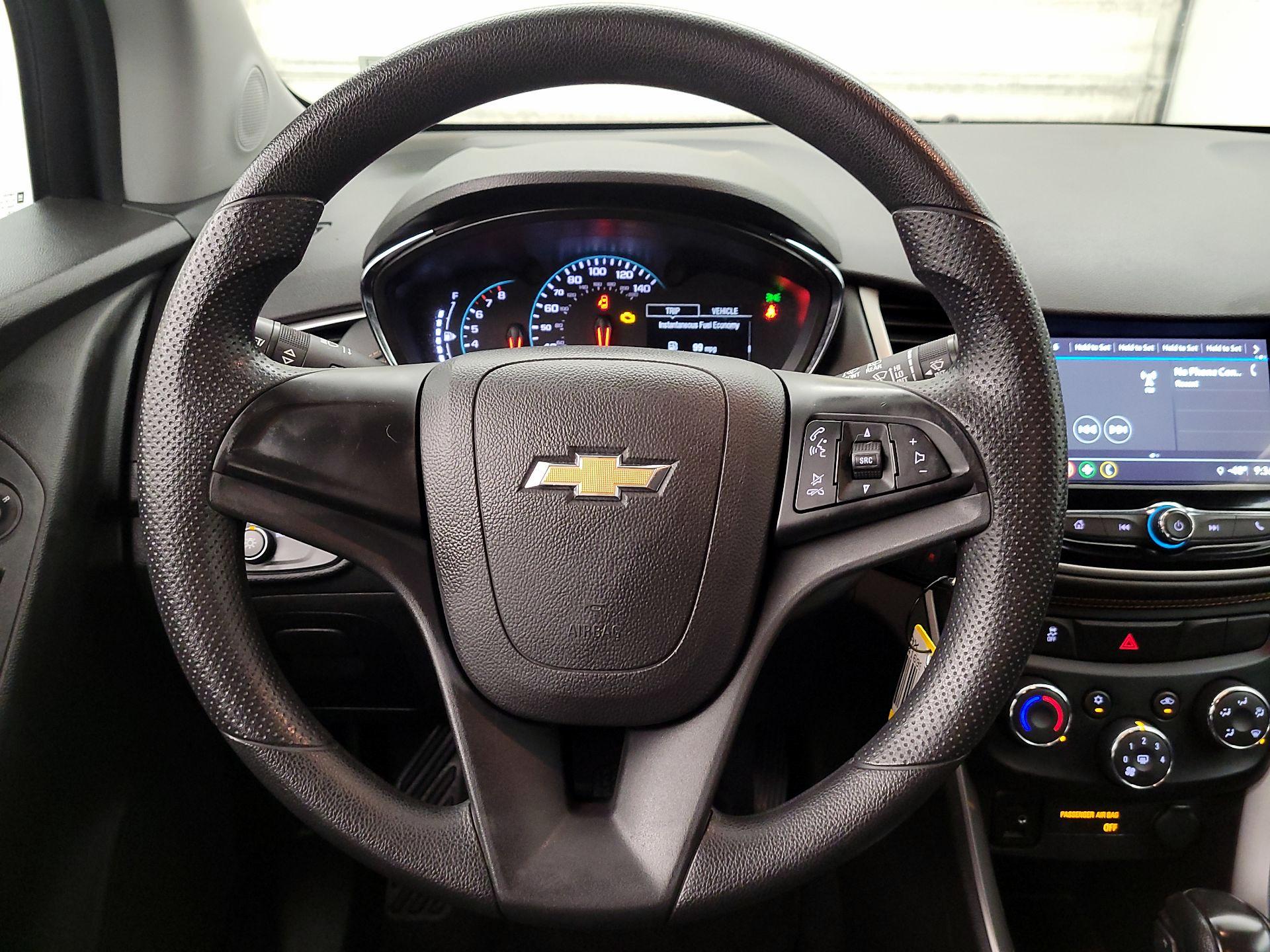 Thumbnail: 2018 Chevrolet Trax - 10