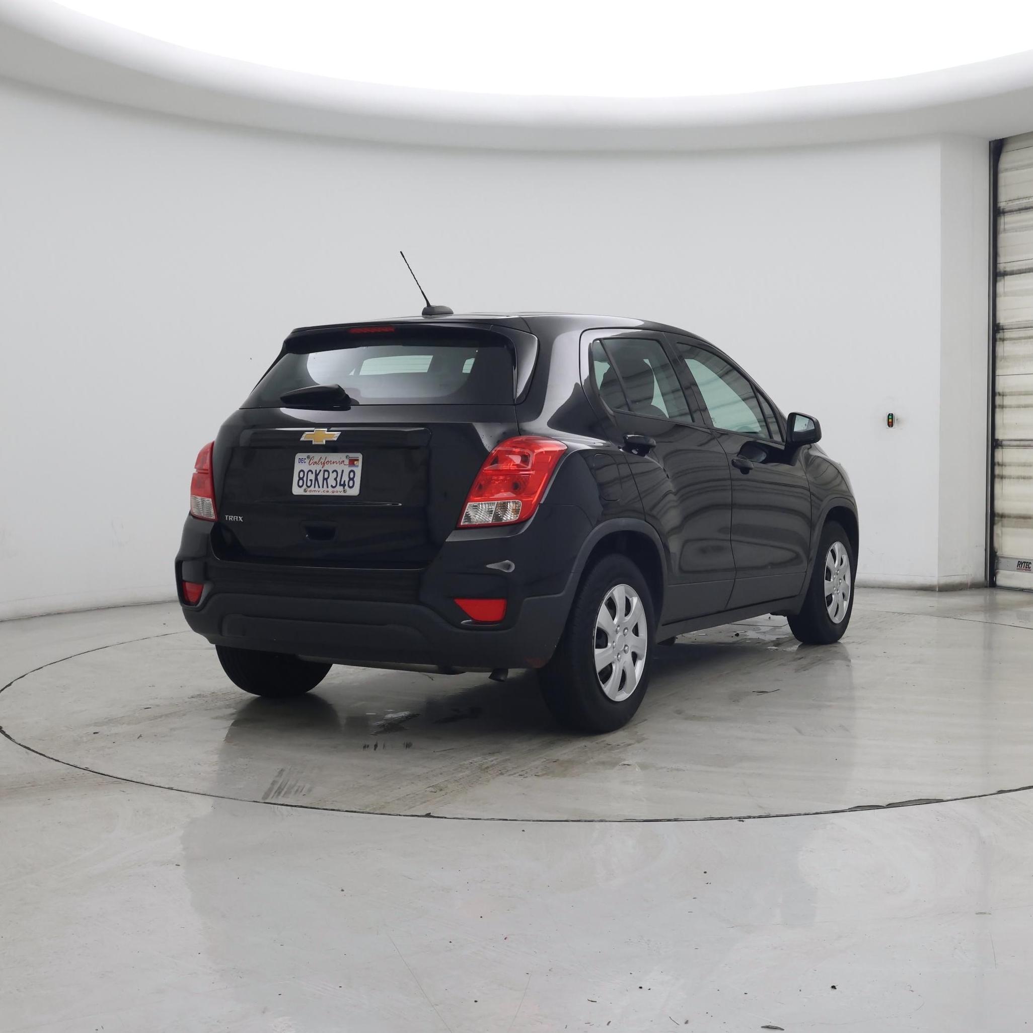 Thumbnail: 2018 Chevrolet Trax - 8