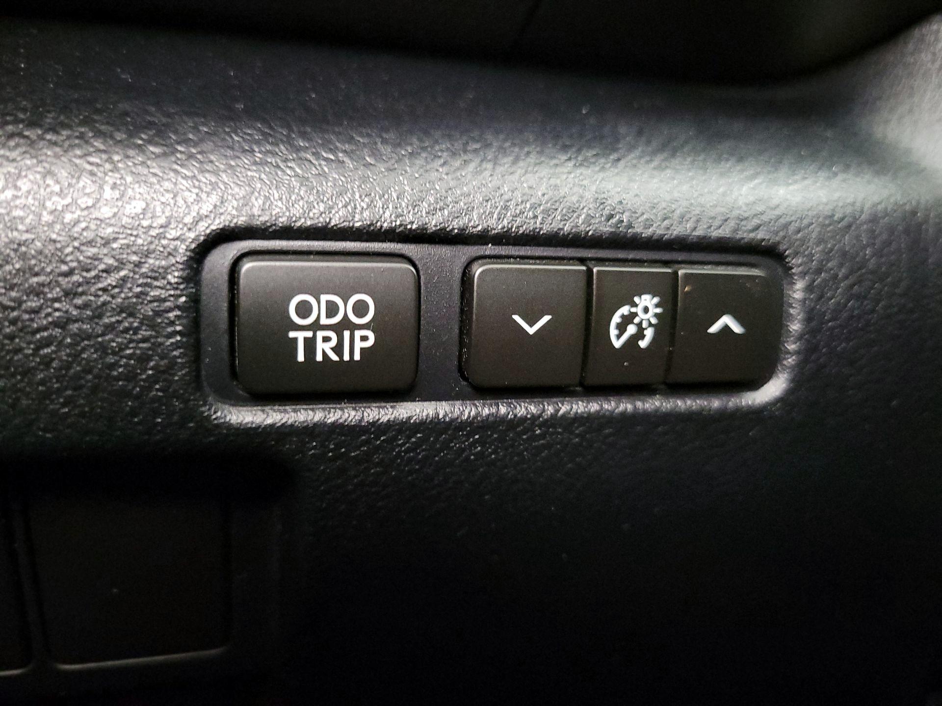 Thumbnail: 2015 Lexus RC - 13