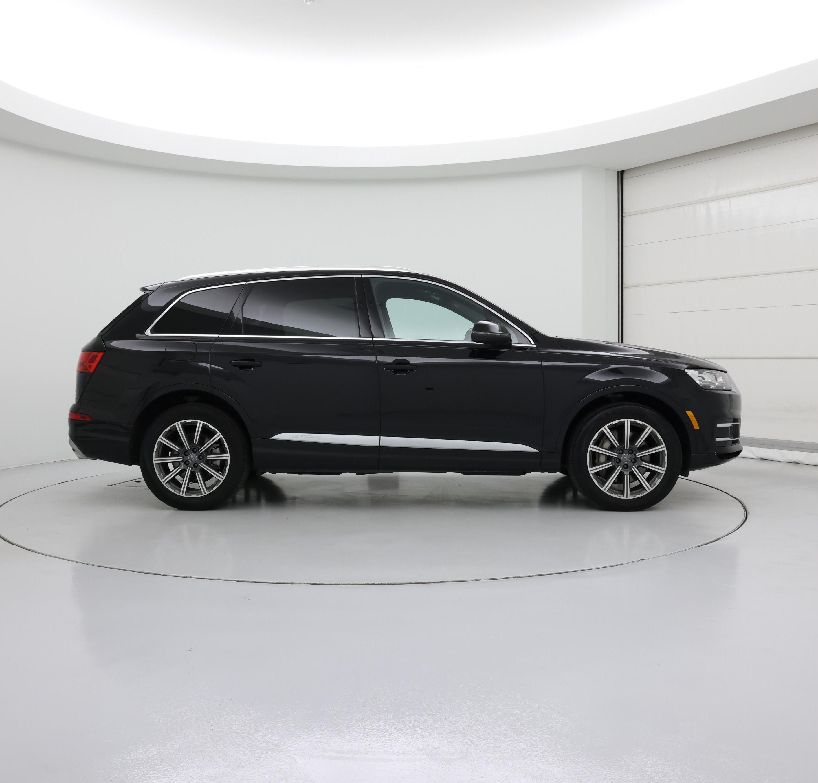 Thumbnail: 2018 Audi Q7 - 7