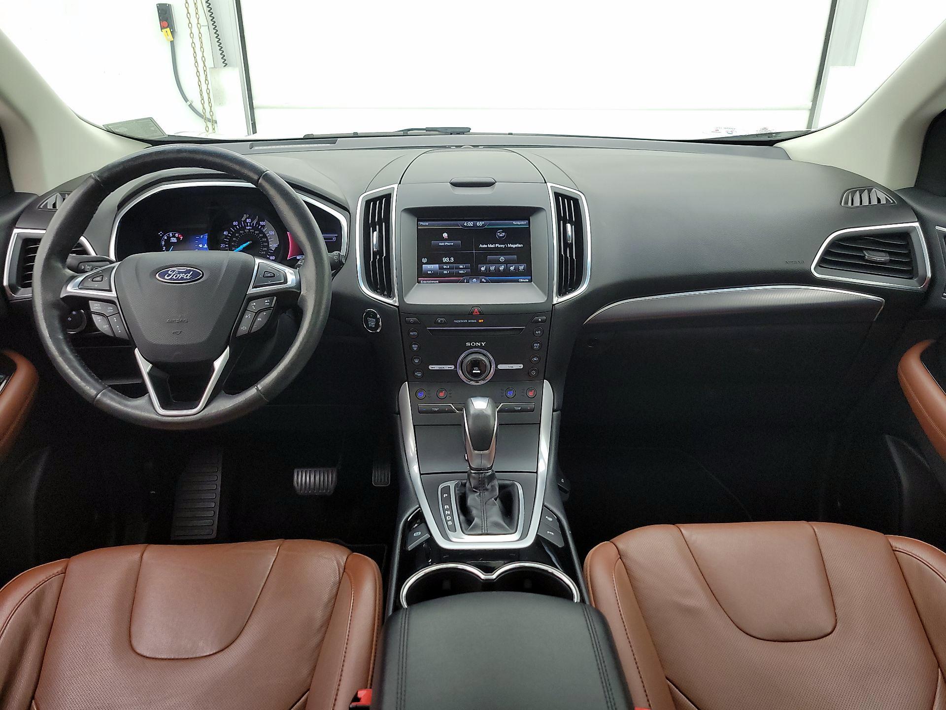 Thumbnail: 2015 Ford Edge - 9