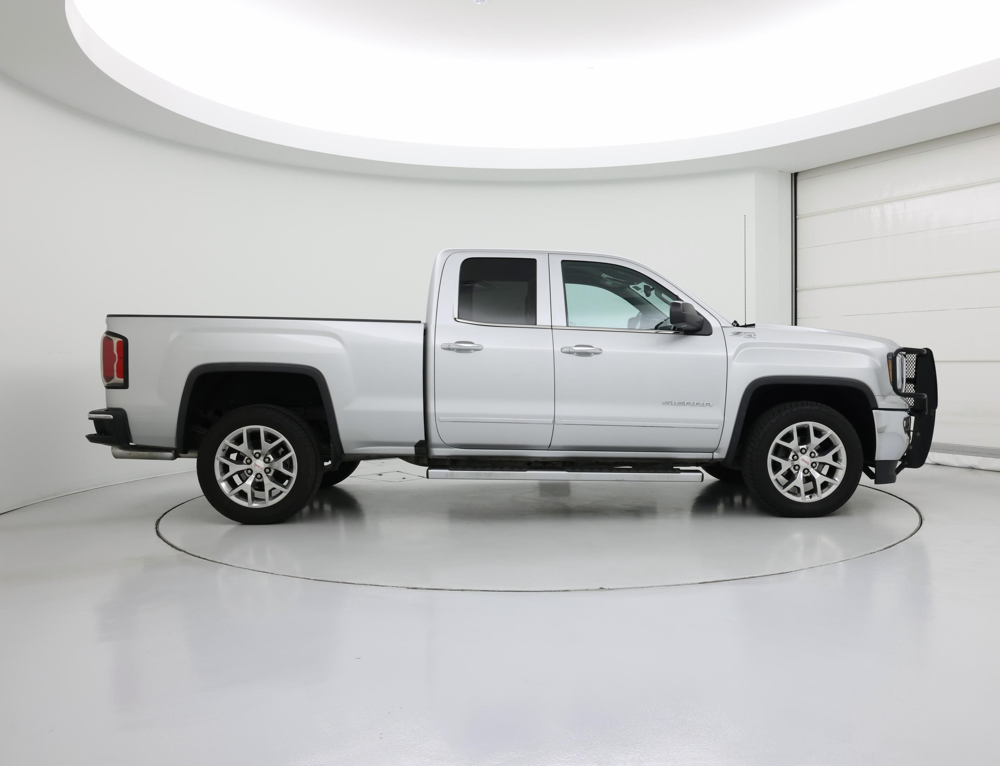 Thumbnail: 2017 GMC Sierra 1500 - 7