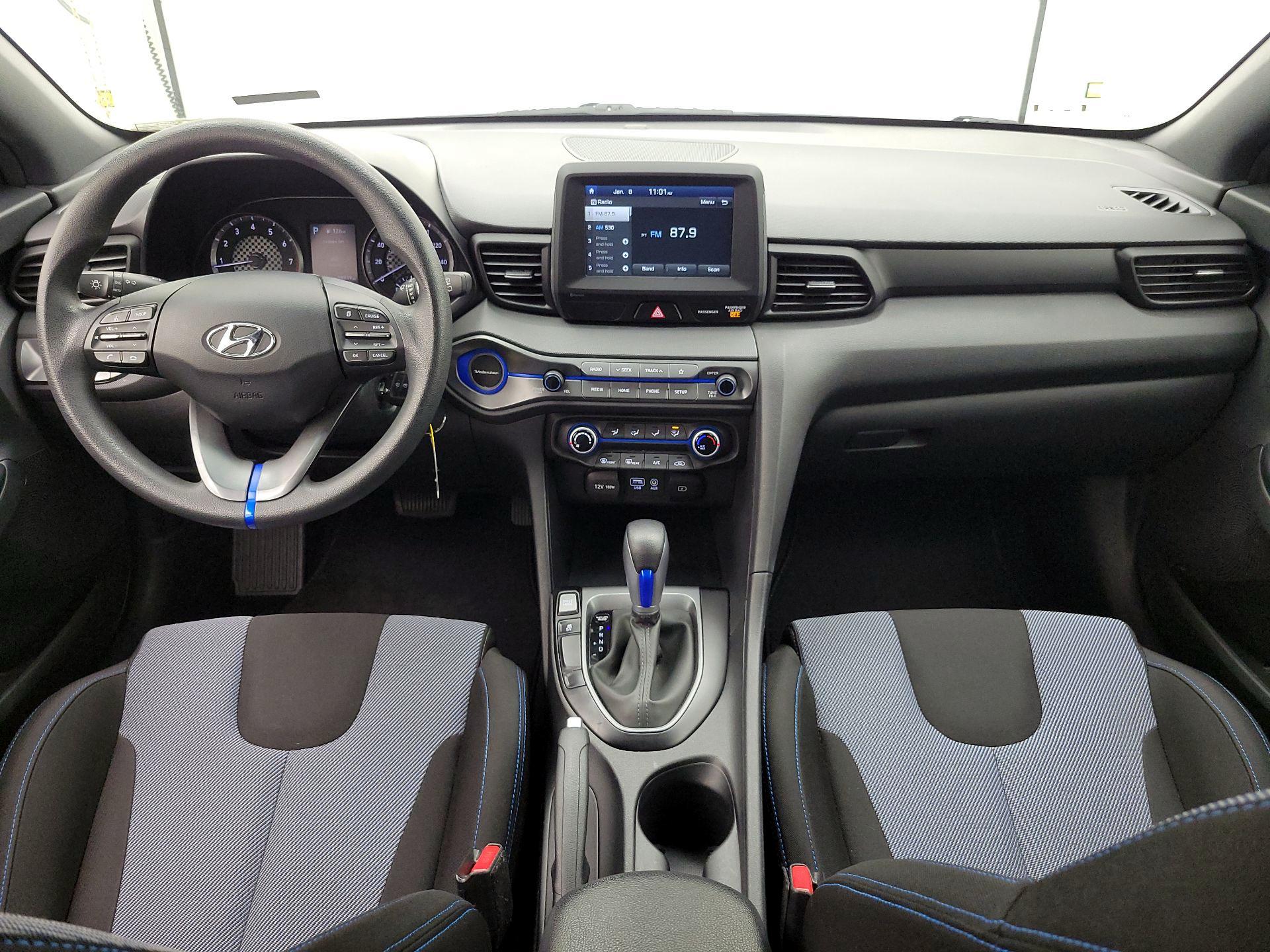 Thumbnail: 2019 Hyundai Veloster - 9