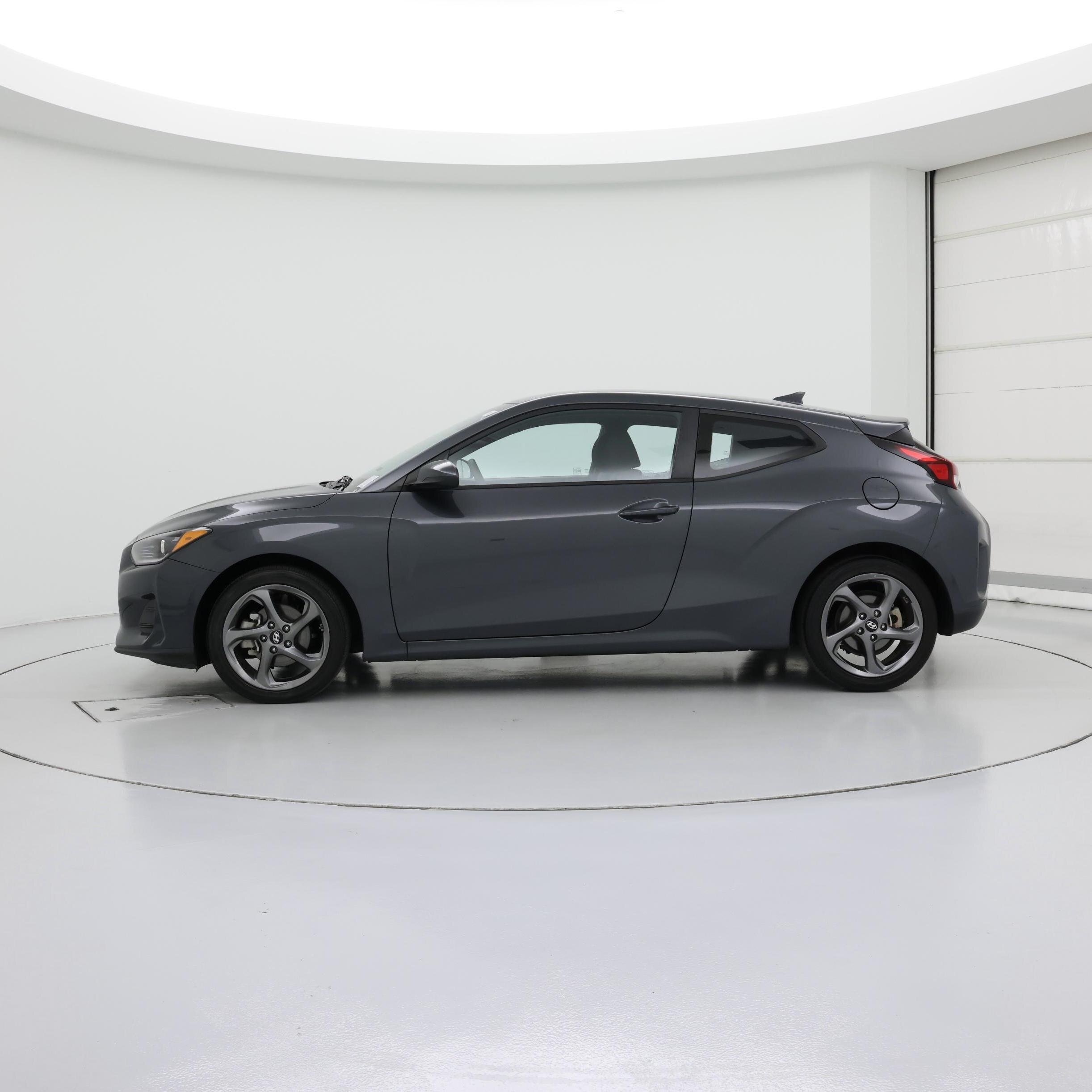 Thumbnail: 2019 Hyundai Veloster - 3