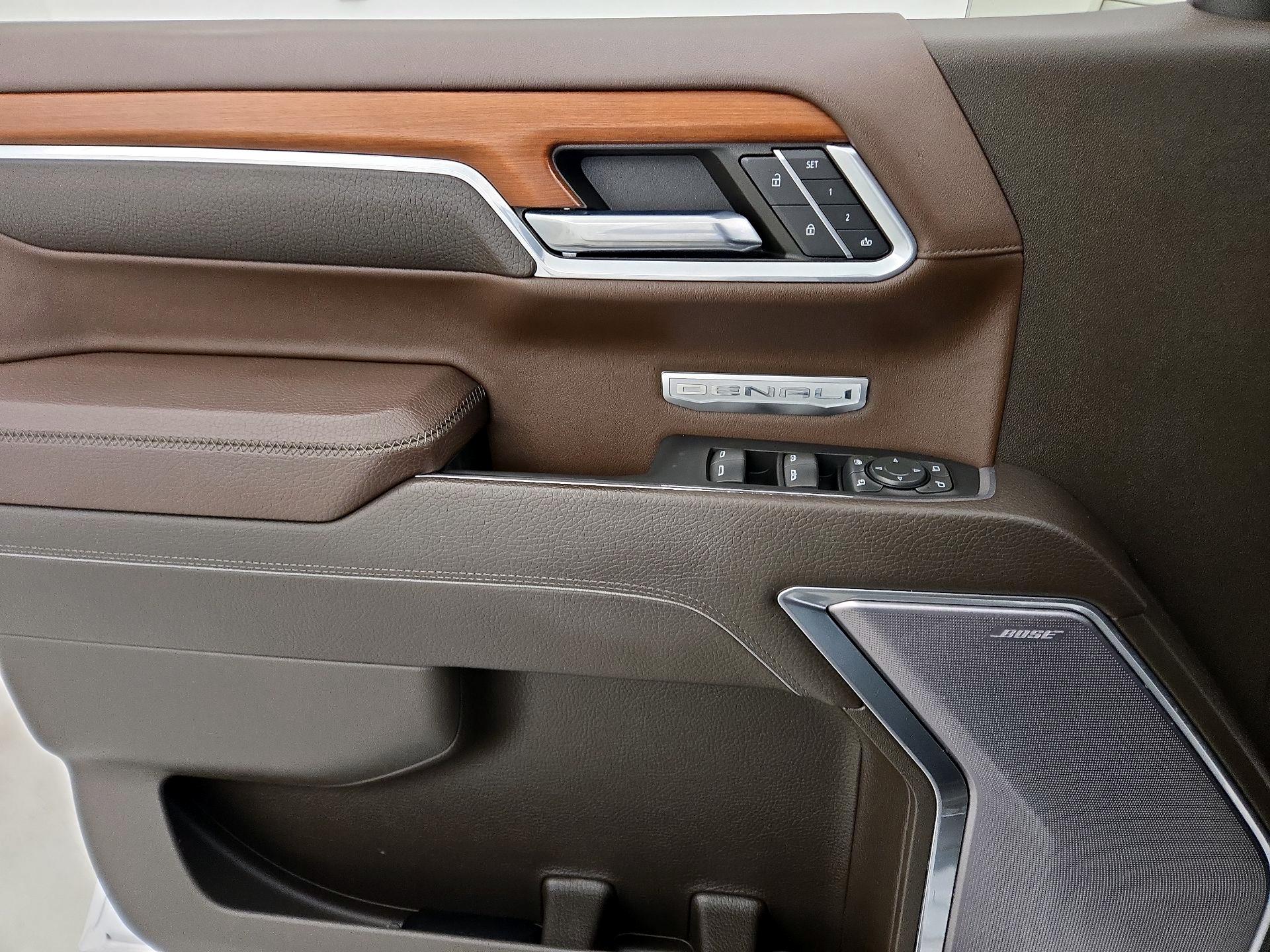 Thumbnail: 2023 GMC Sierra 1500 - 12