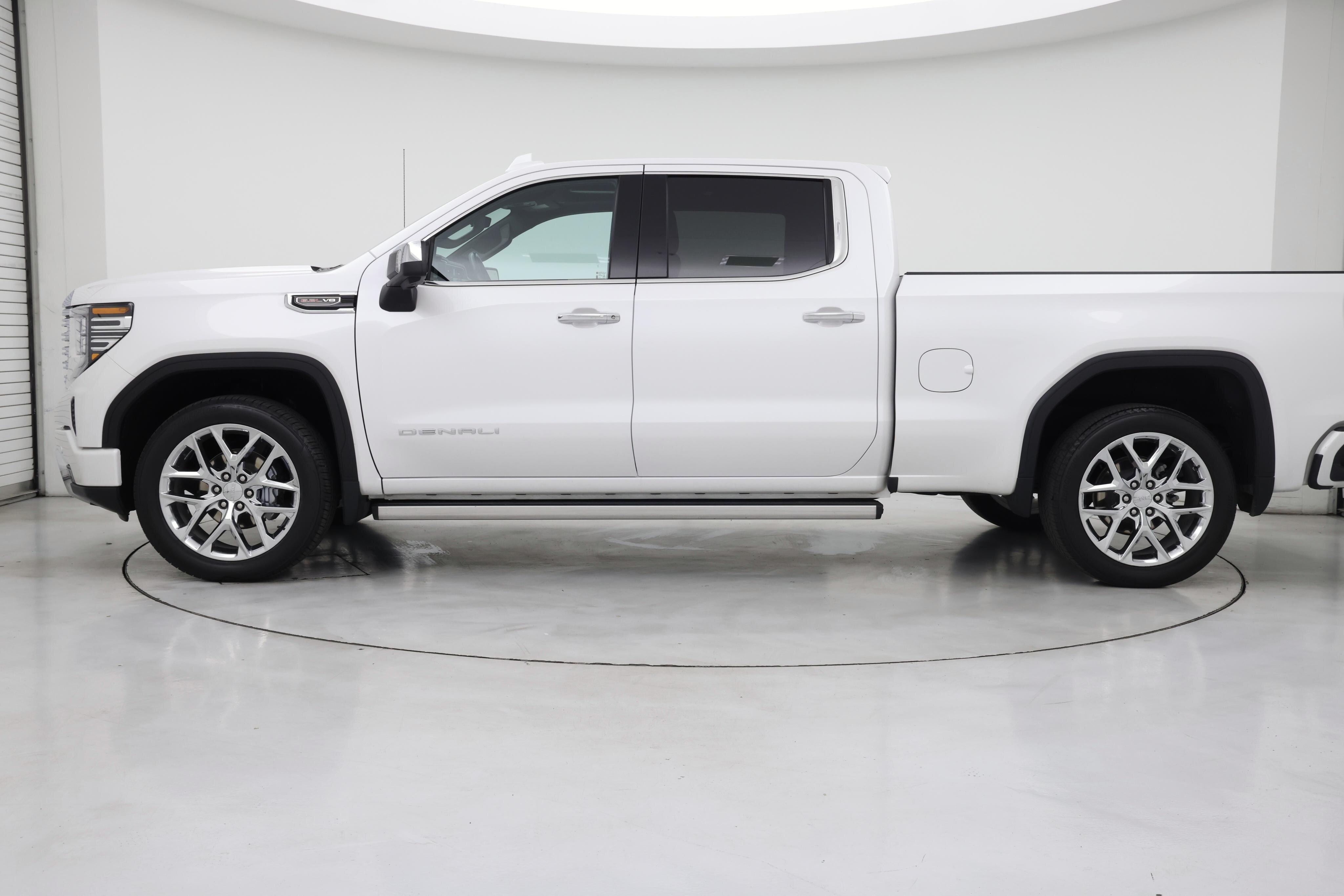 Thumbnail: 2023 GMC Sierra 1500 - 3