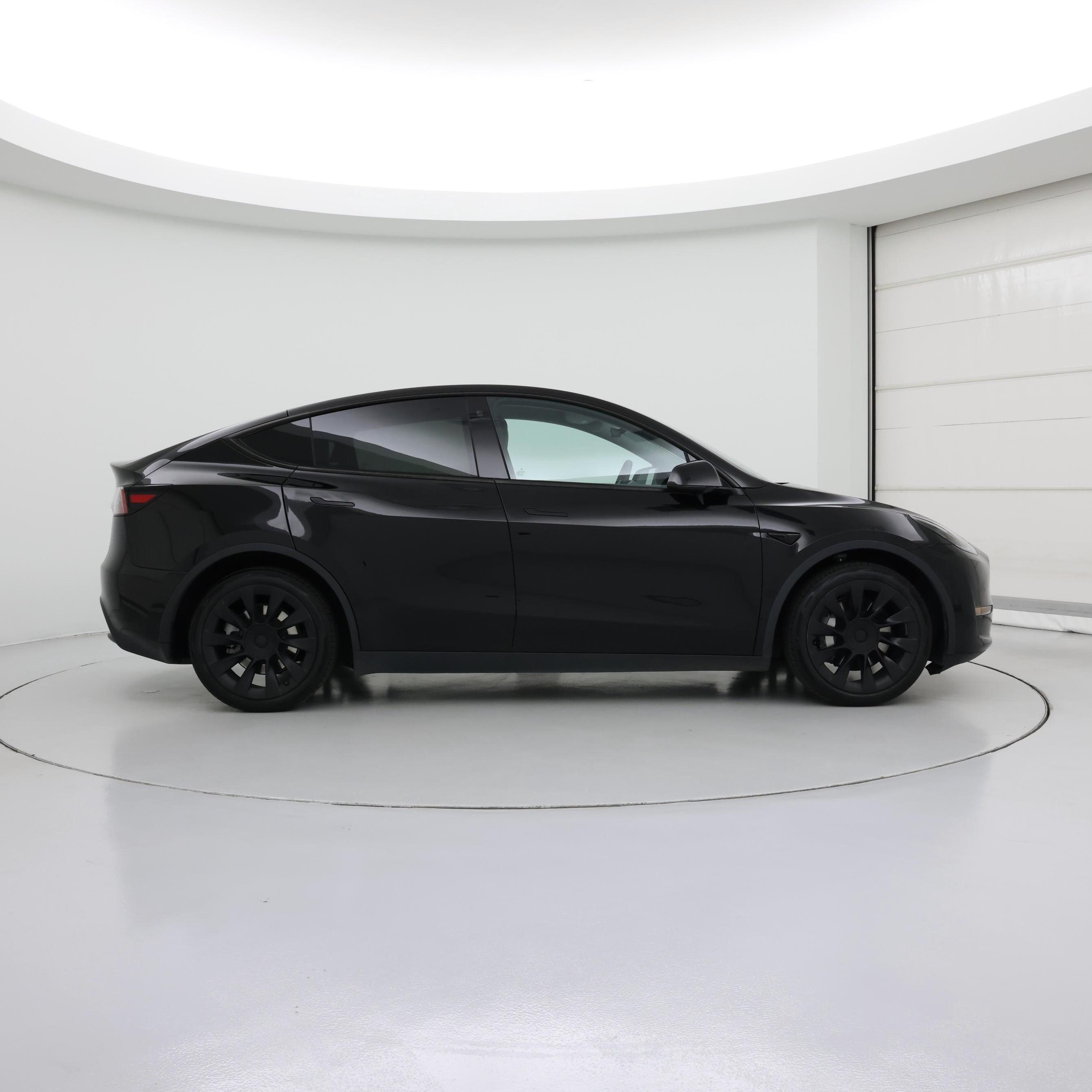 Thumbnail: 2022 Tesla Model Y - 7