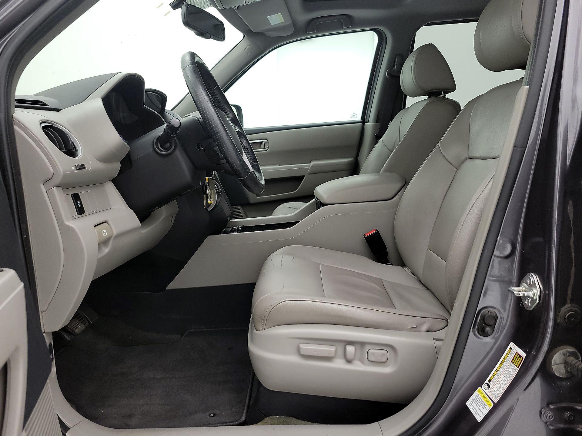 Thumbnail: 2015 Honda Pilot - 11