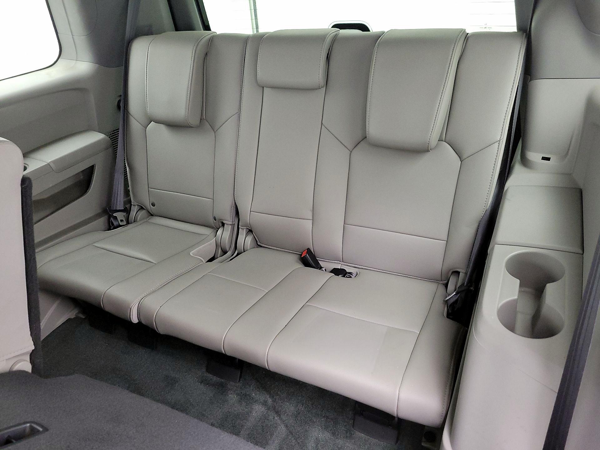 Thumbnail: 2015 Honda Pilot - 20