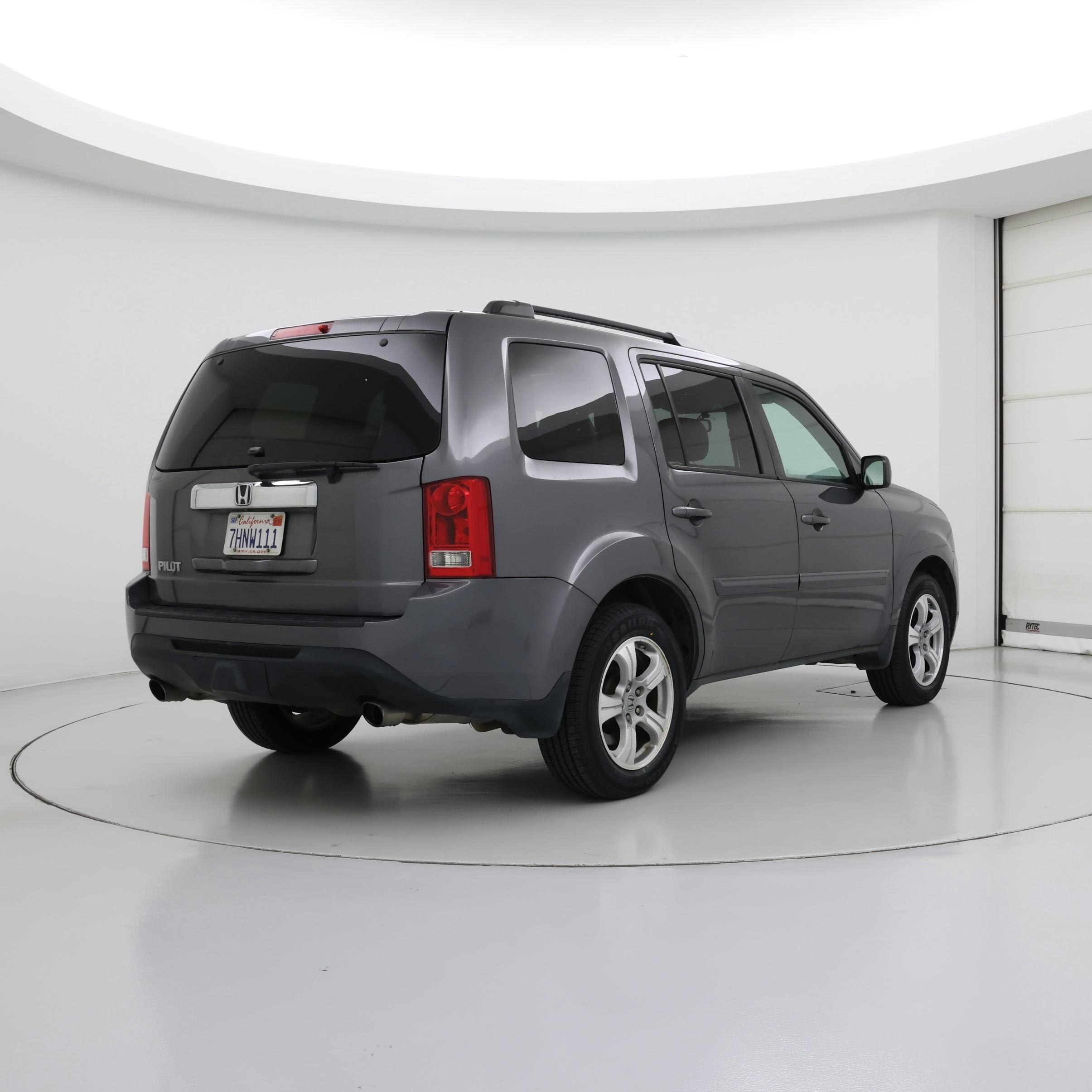 Thumbnail: 2015 Honda Pilot - 8