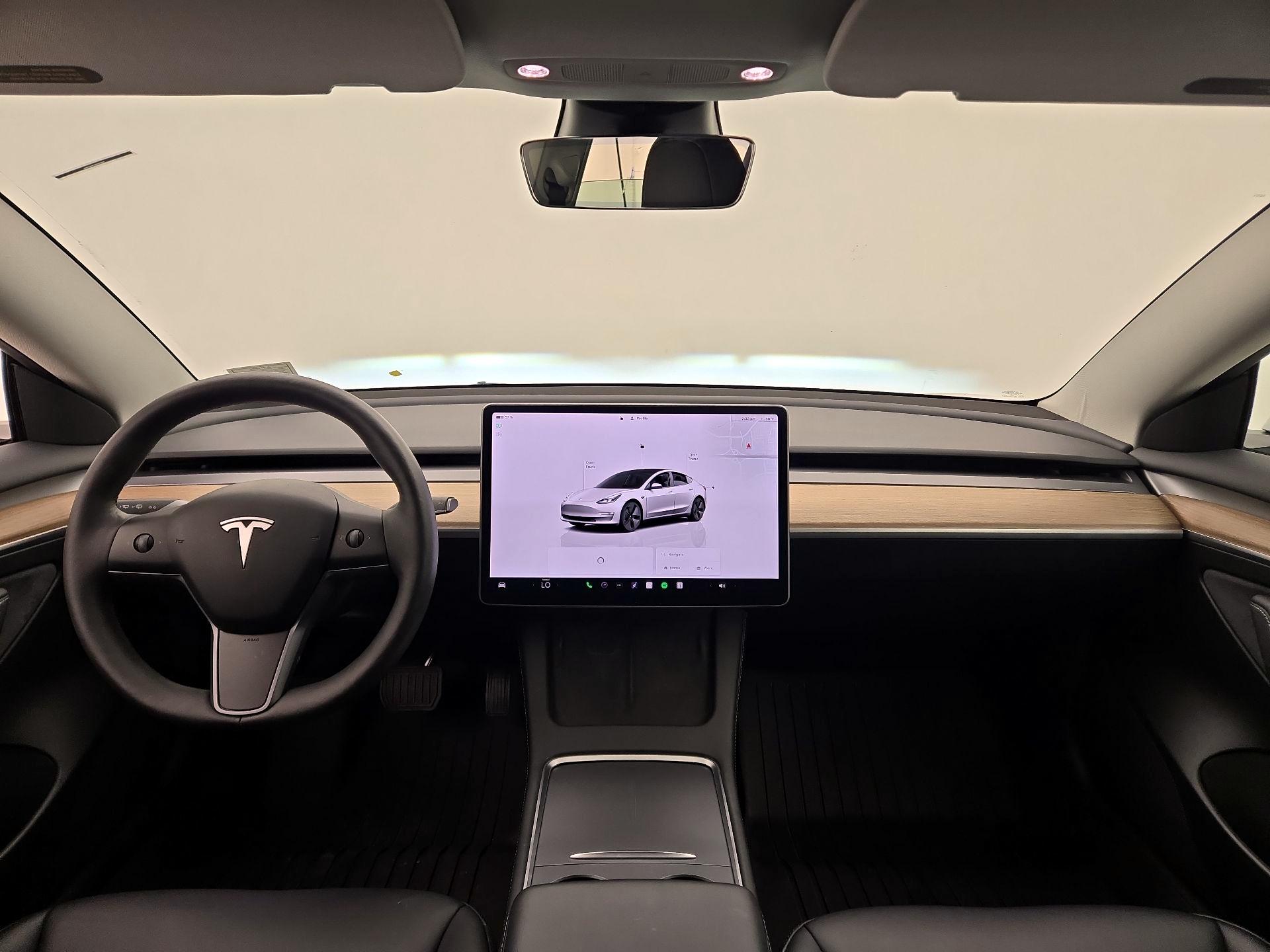 Thumbnail: 2023 Tesla Model 3 - 9