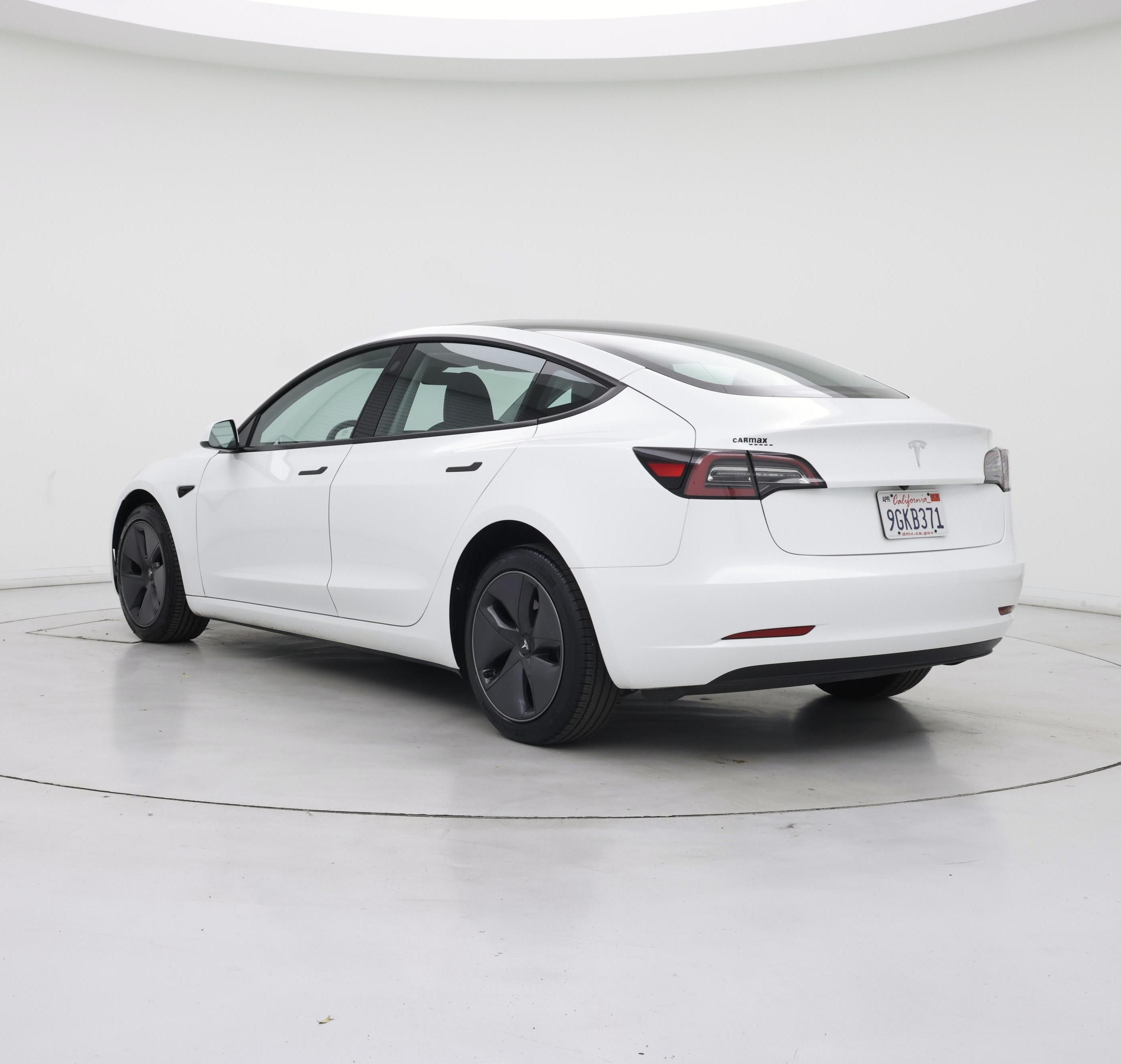 Thumbnail: 2023 Tesla Model 3 - 2