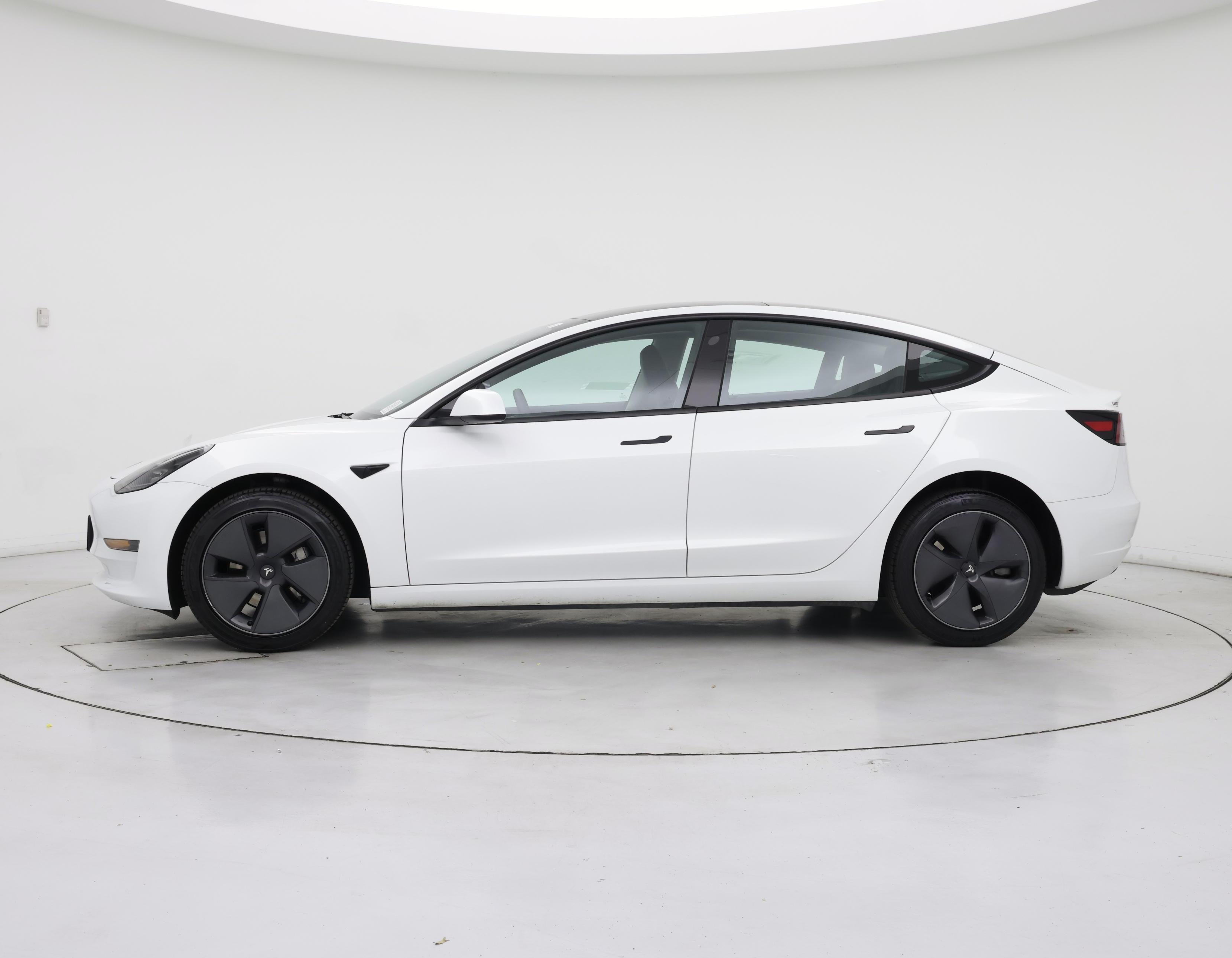 Thumbnail: 2023 Tesla Model 3 - 3