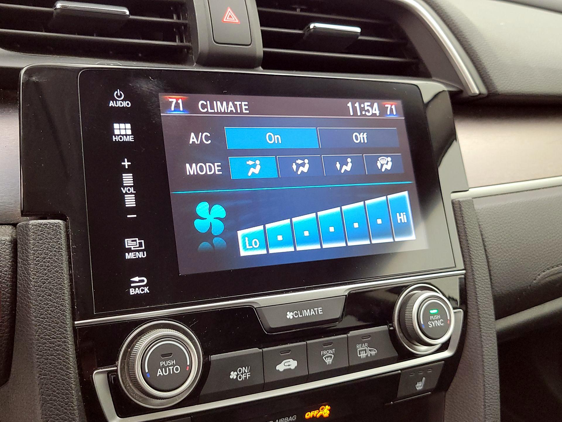 Thumbnail: 2017 Honda Civic - 16