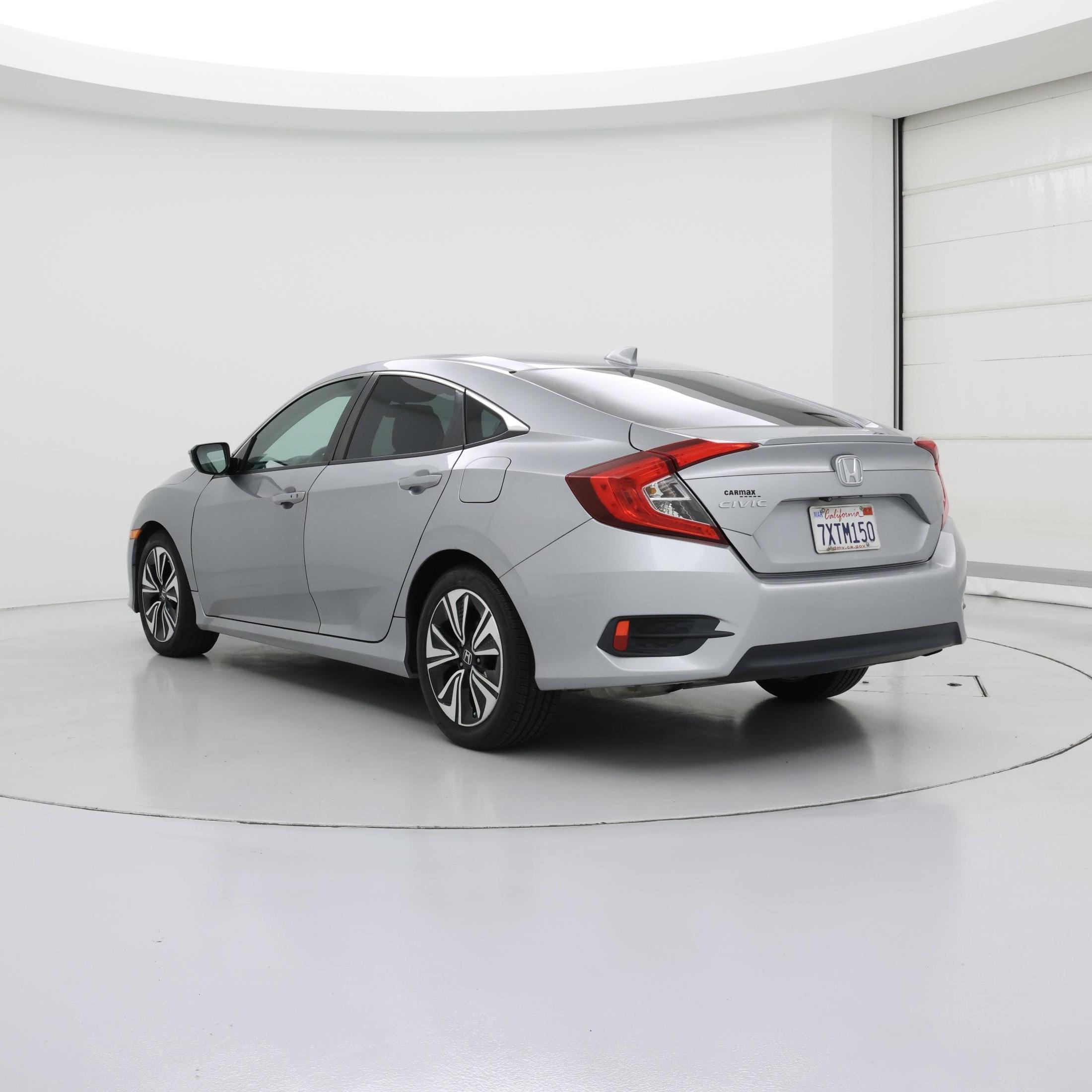 Thumbnail: 2017 Honda Civic - 2