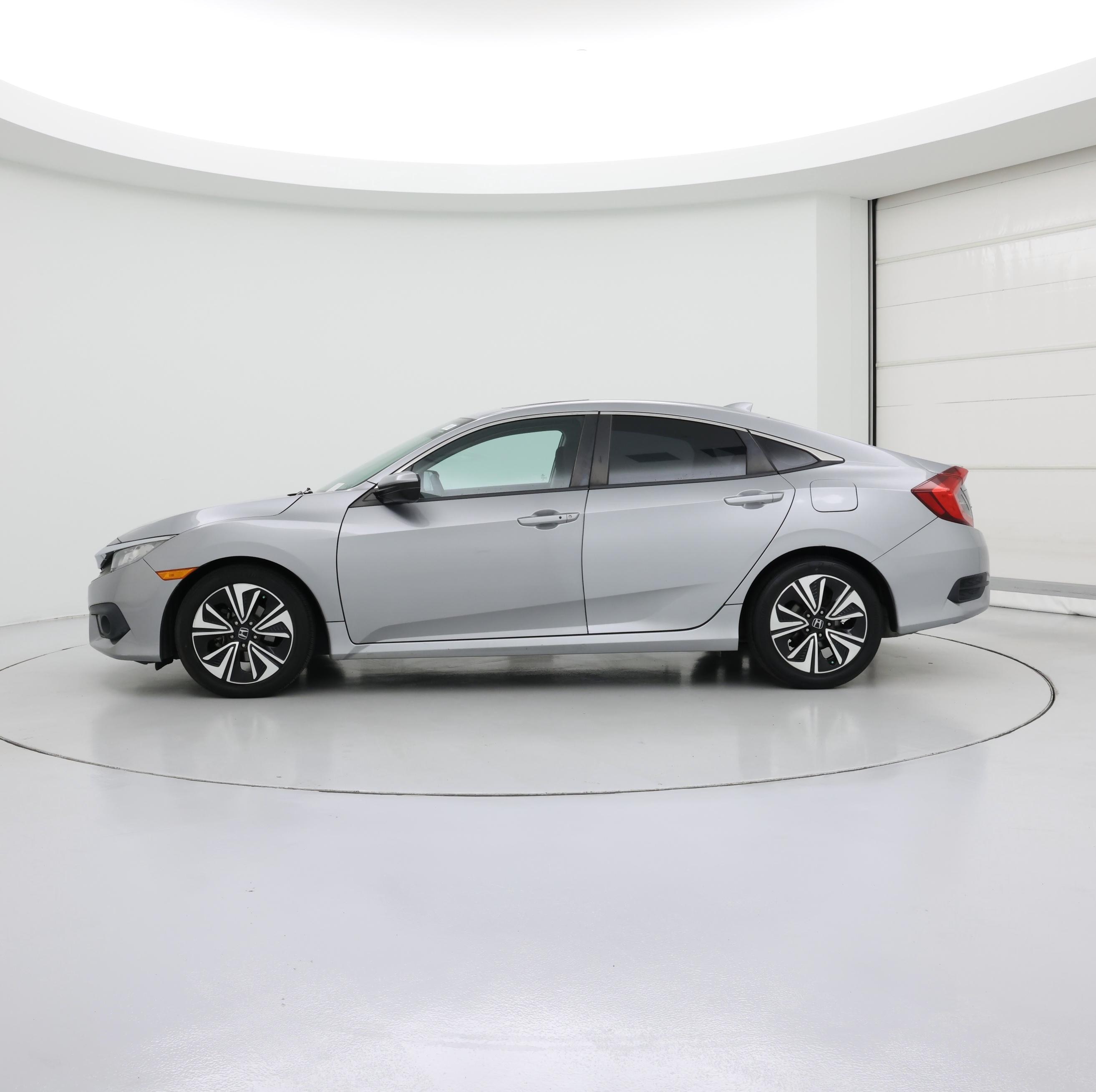 Thumbnail: 2017 Honda Civic - 3