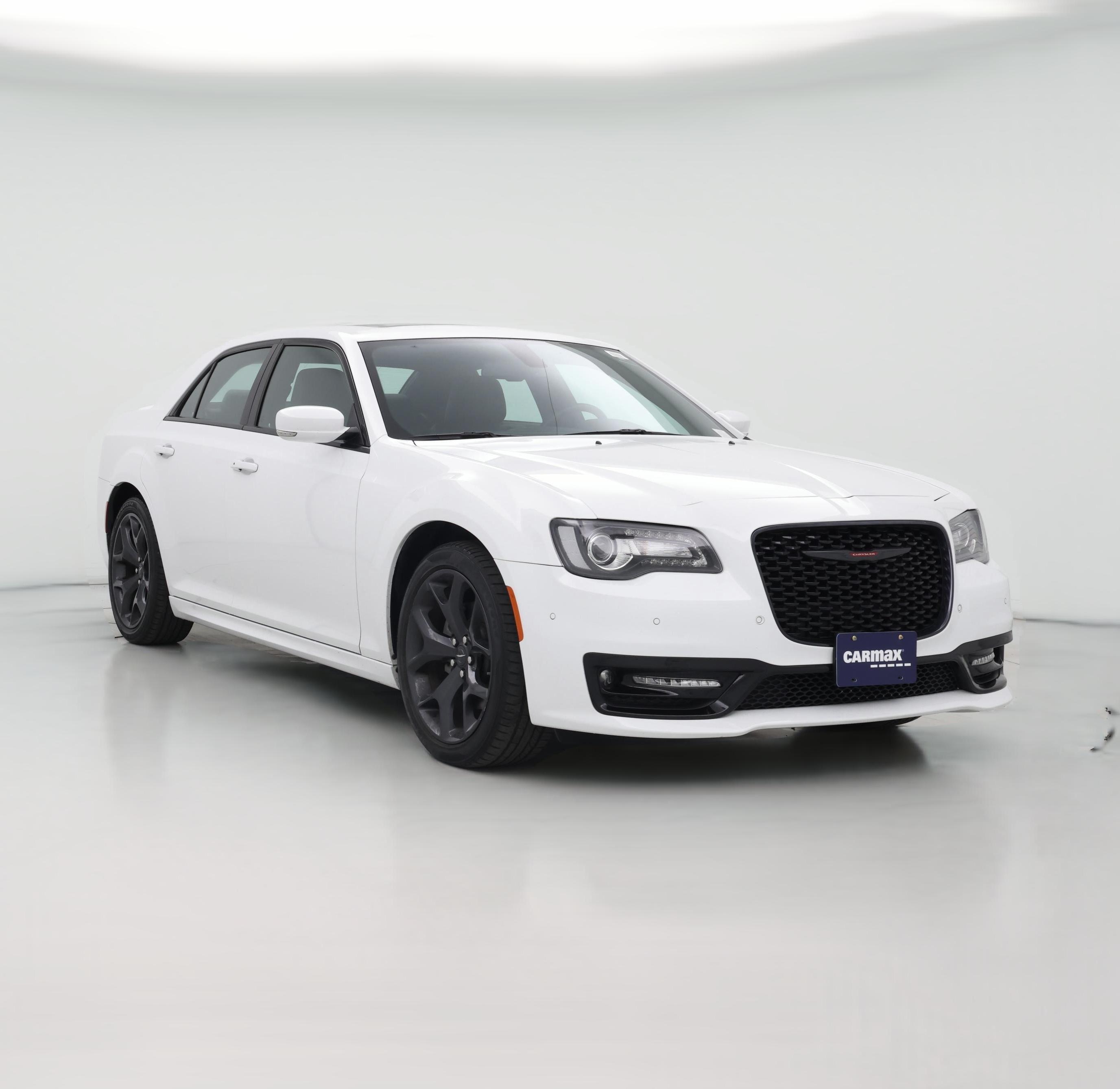 Thumbnail: 2022 Chrysler 300 - 1