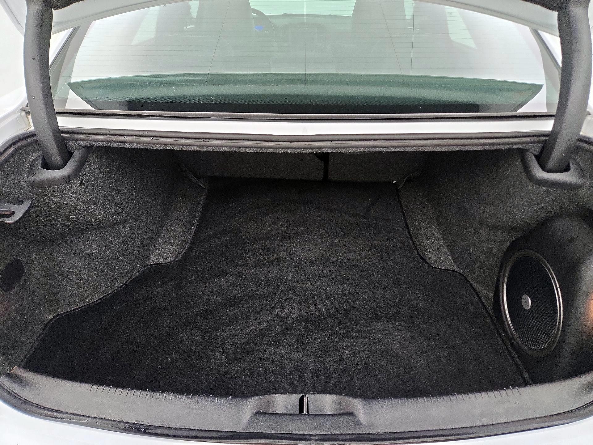 Thumbnail: 2022 Chrysler 300 - 19