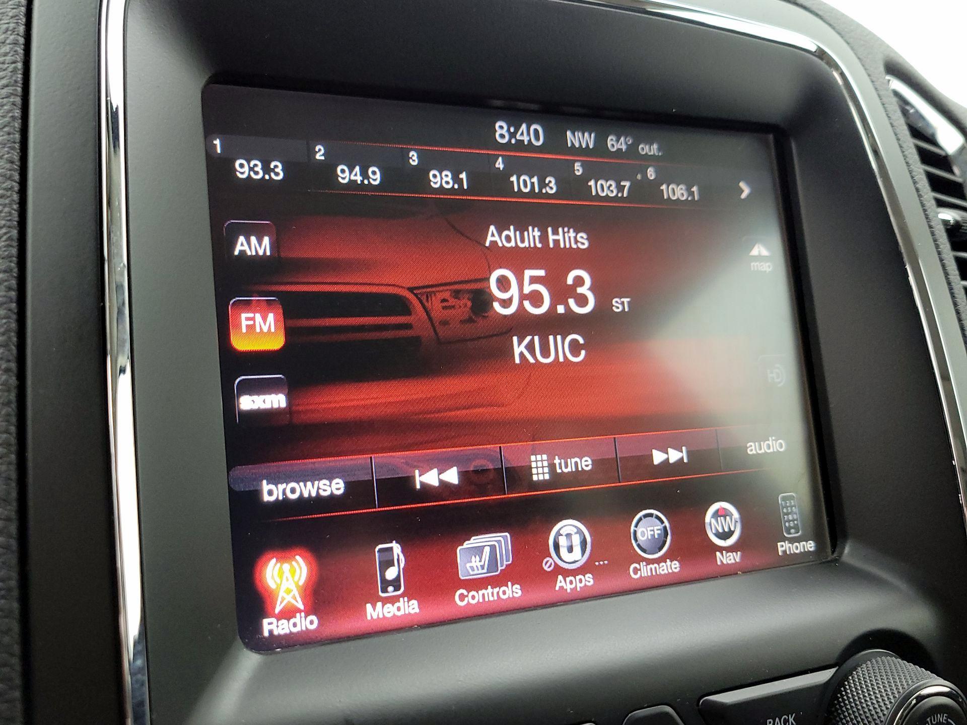 Thumbnail: 2017 Dodge Durango - 16