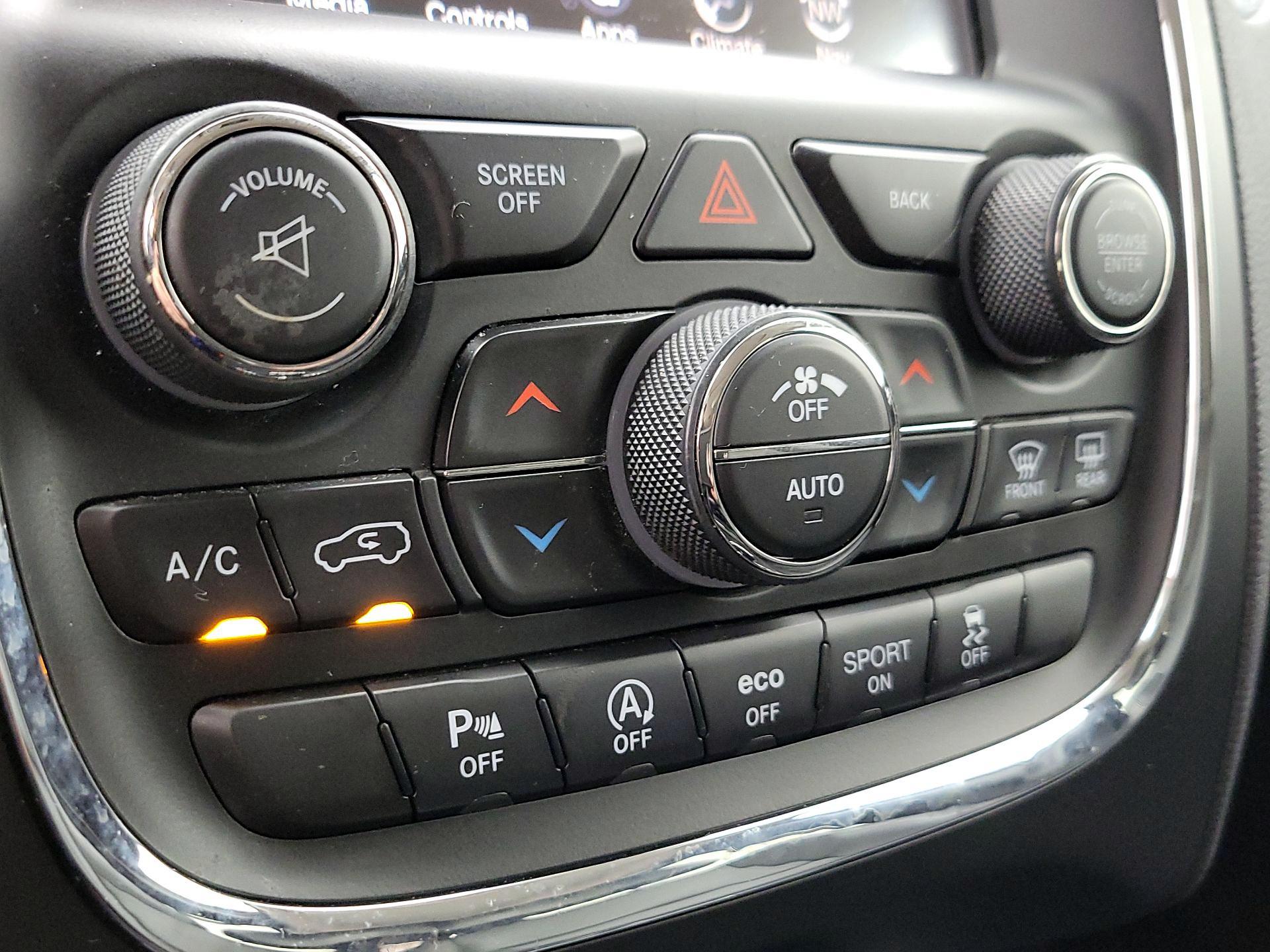 Thumbnail: 2017 Dodge Durango - 17