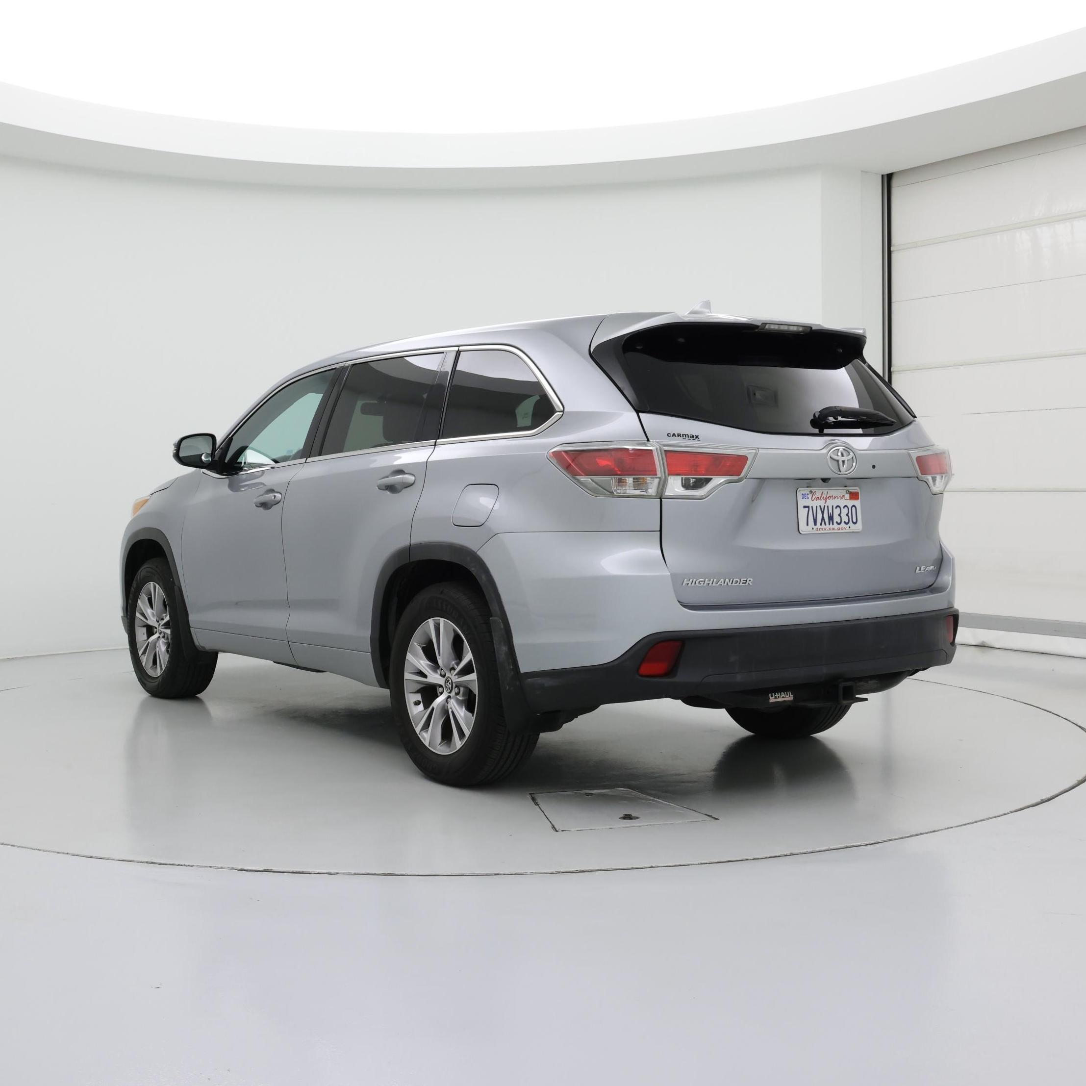 Thumbnail: 2016 Toyota Highlander - 2