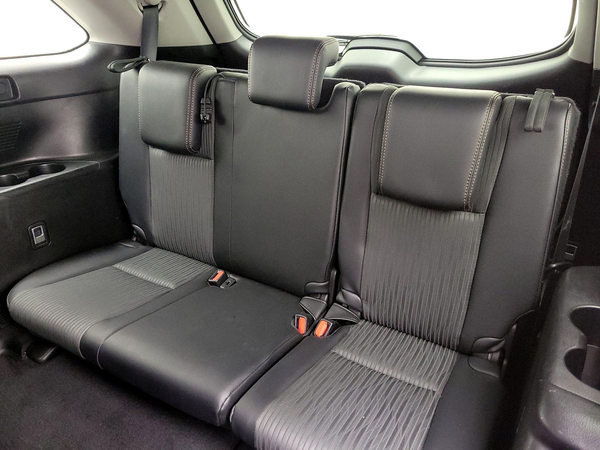 Thumbnail: 2016 Toyota Highlander - 20