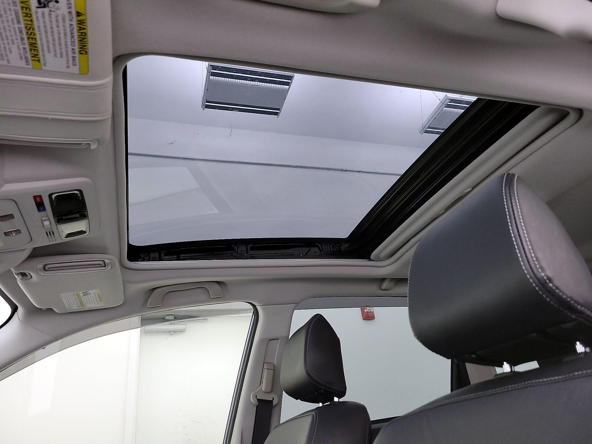 Thumbnail: 2016 Subaru Forester - 19