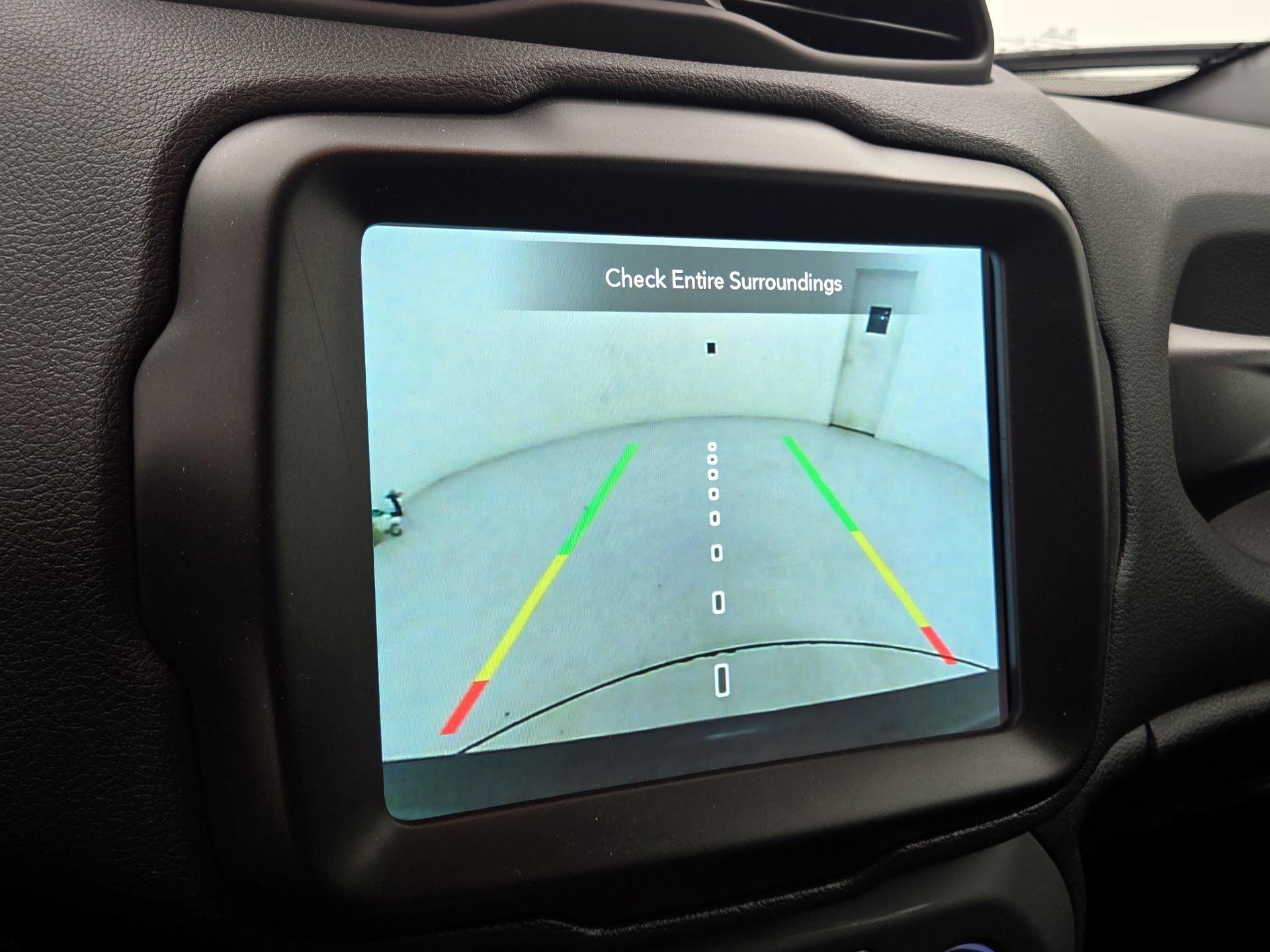 Thumbnail: 2023 Jeep Renegade - 14