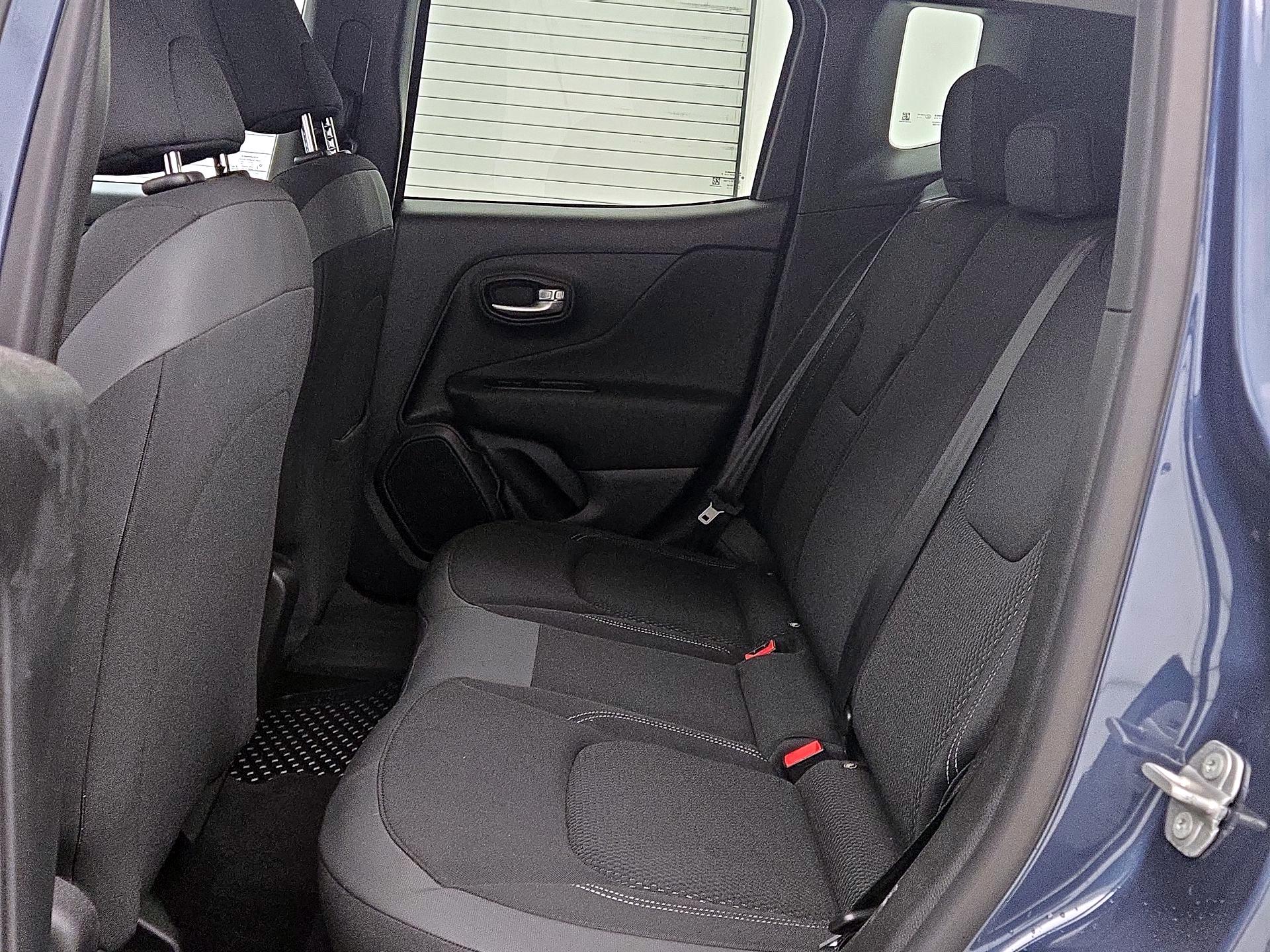 Thumbnail: 2023 Jeep Renegade - 19