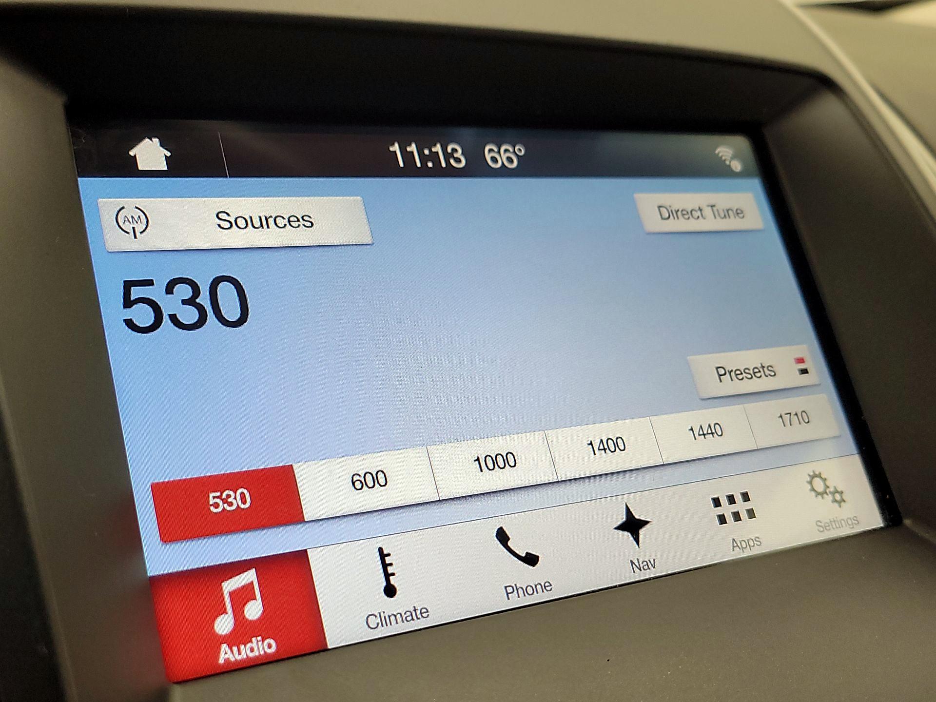 Thumbnail: 2017 Ford Edge - 16